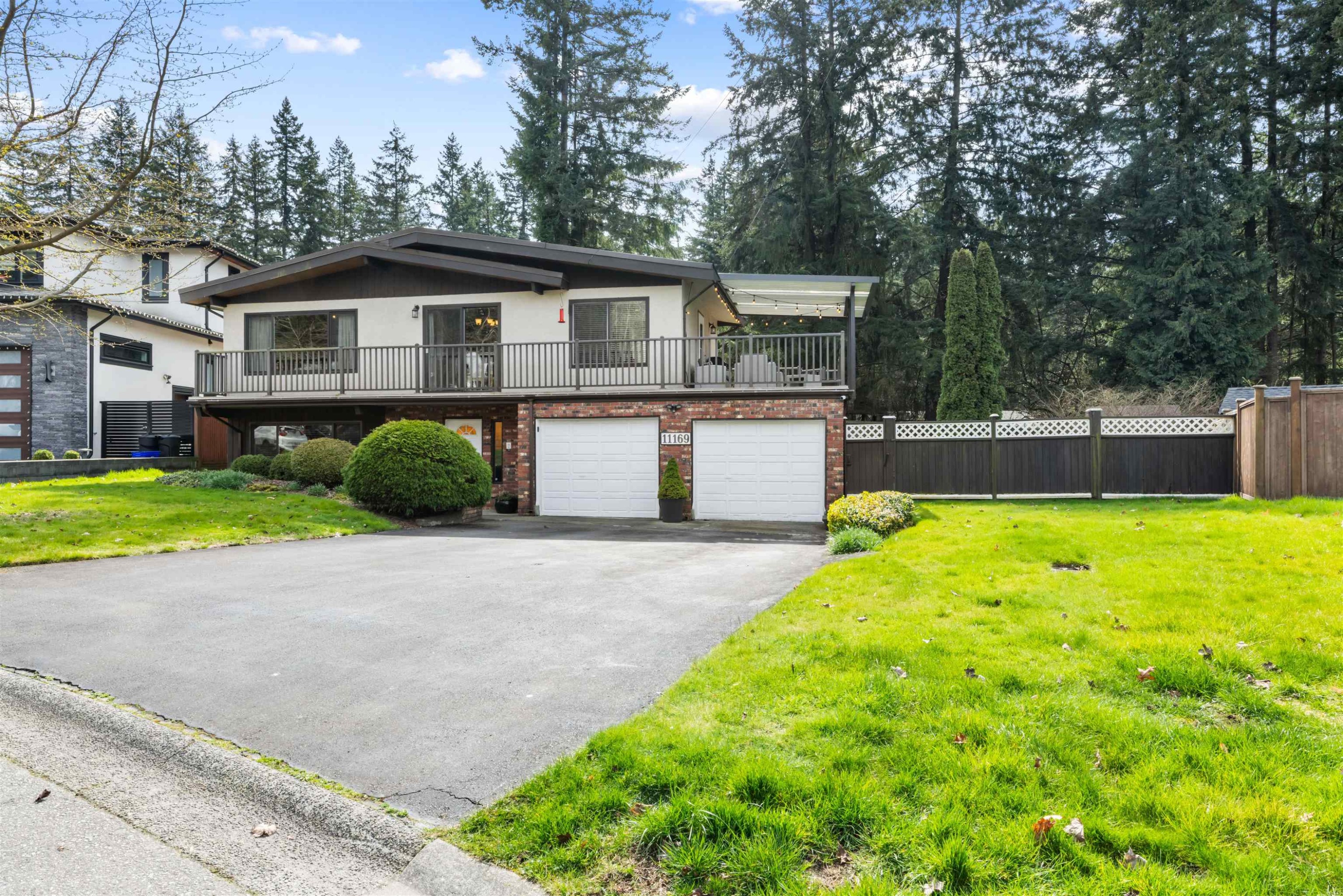 11169 Mason Place, Delta, BC - Outdoor With Deck Patio Veranda