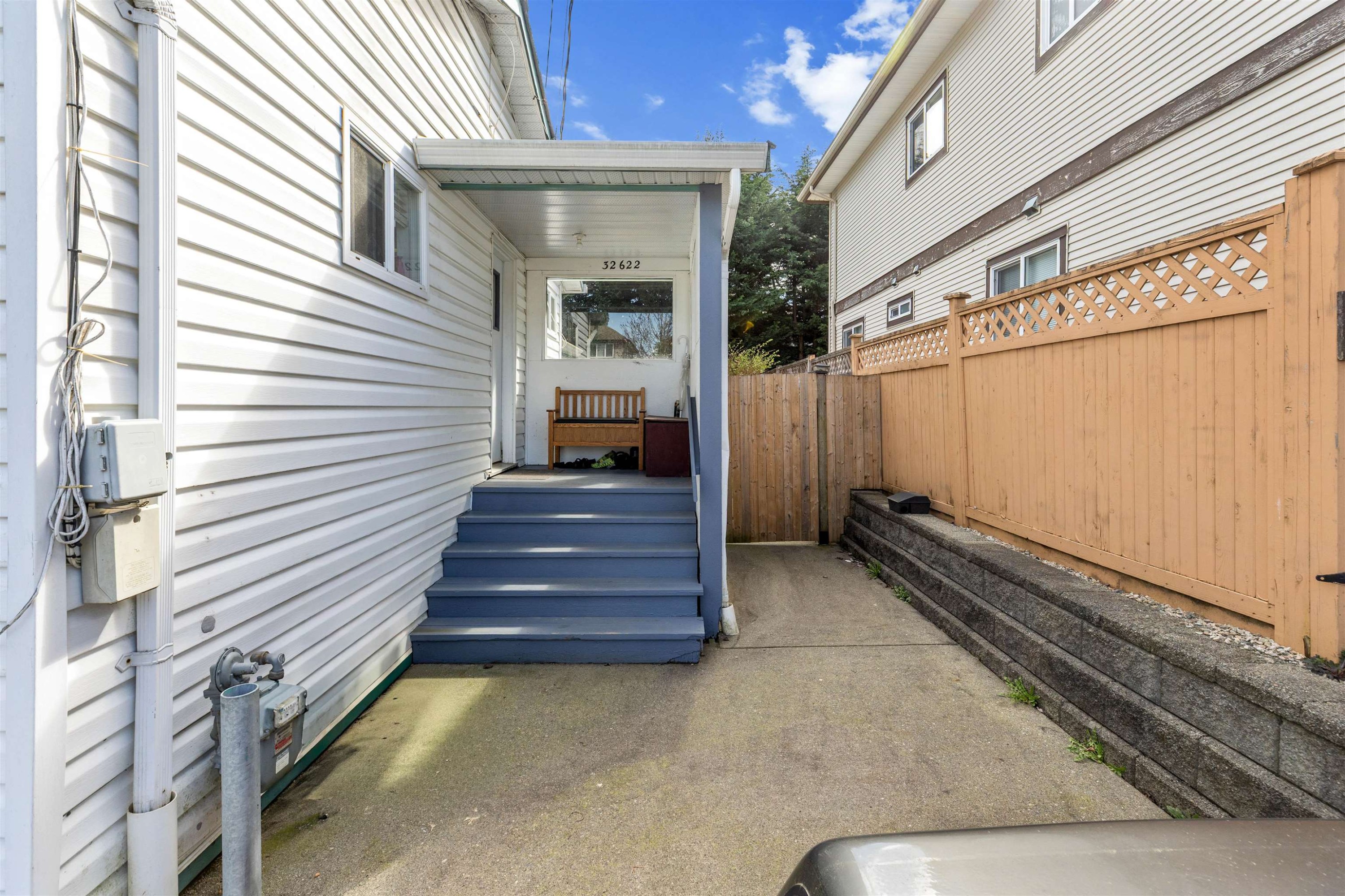 32622 Egglestone Avenue, Mission, BC - Outdoor With Exterior