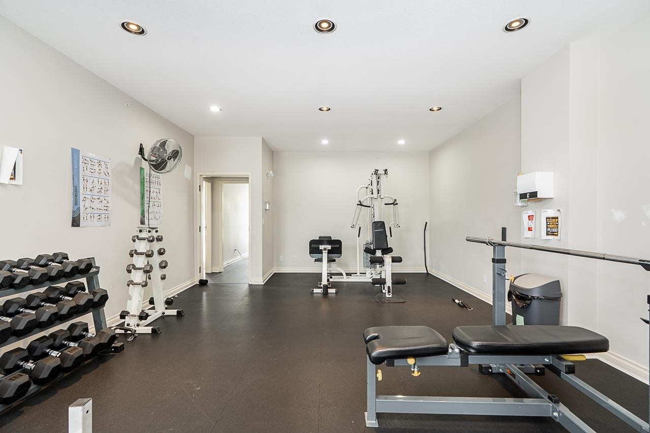 62-6450 199 Street, Langley, BC - Indoor Photo Showing Gym Room