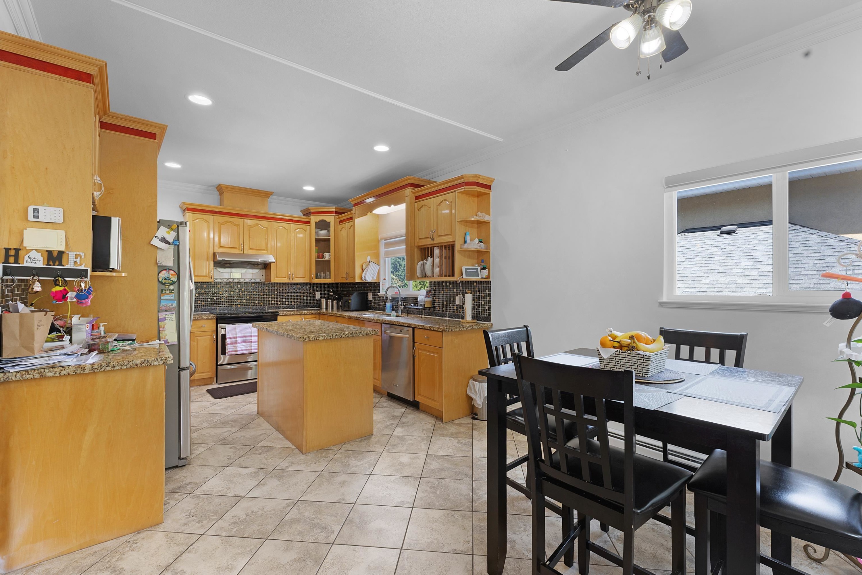 9928 116 Street, Surrey, BC - Indoor