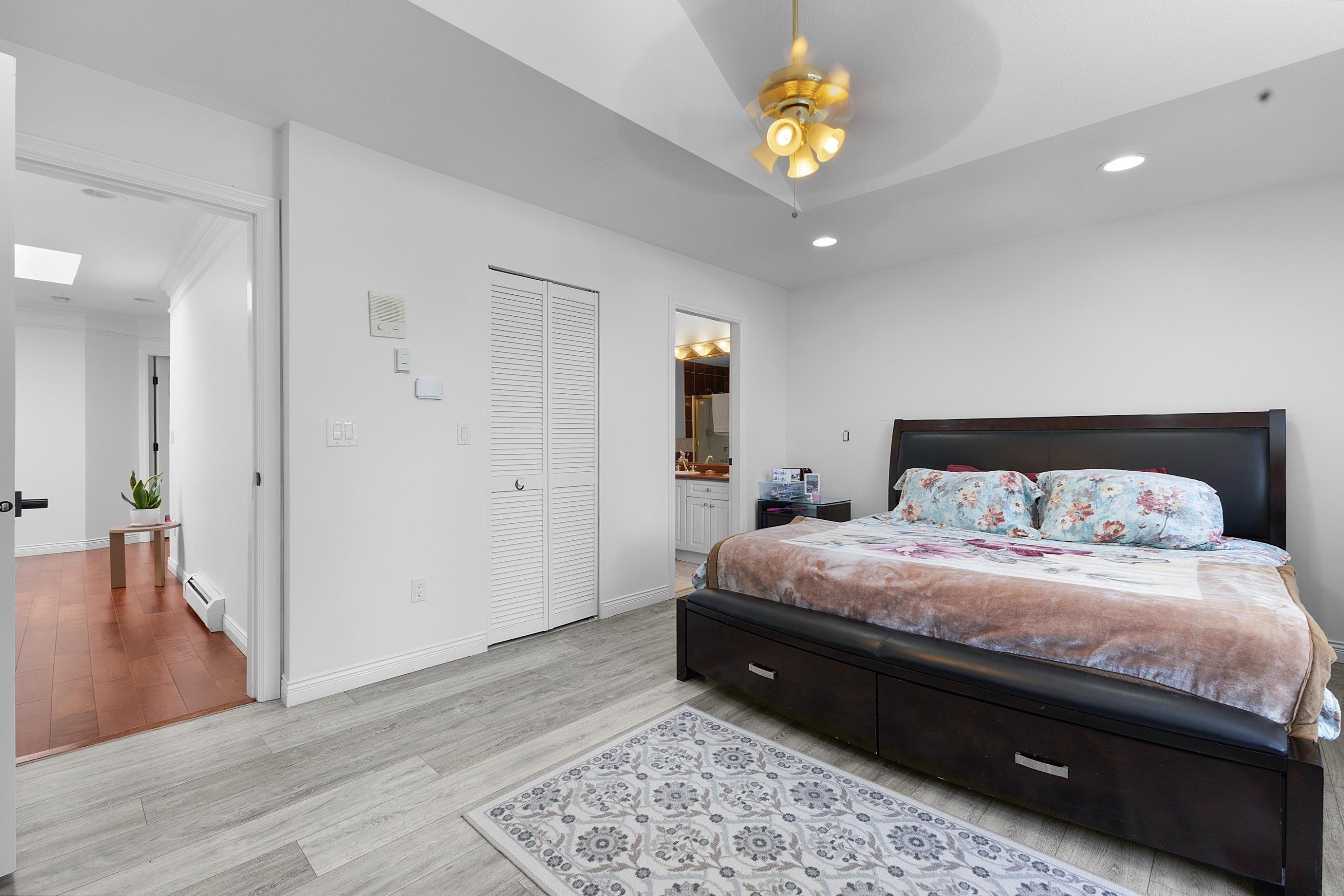 9928 116 Street, Surrey, BC - Indoor Photo Showing Bedroom