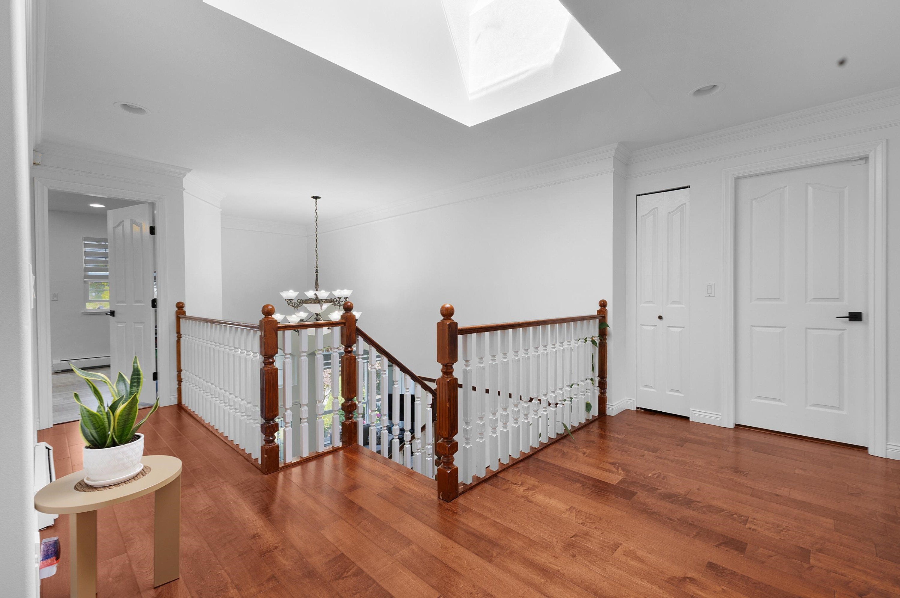 9928 116 Street, Surrey, BC - Indoor Photo Showing Other Room