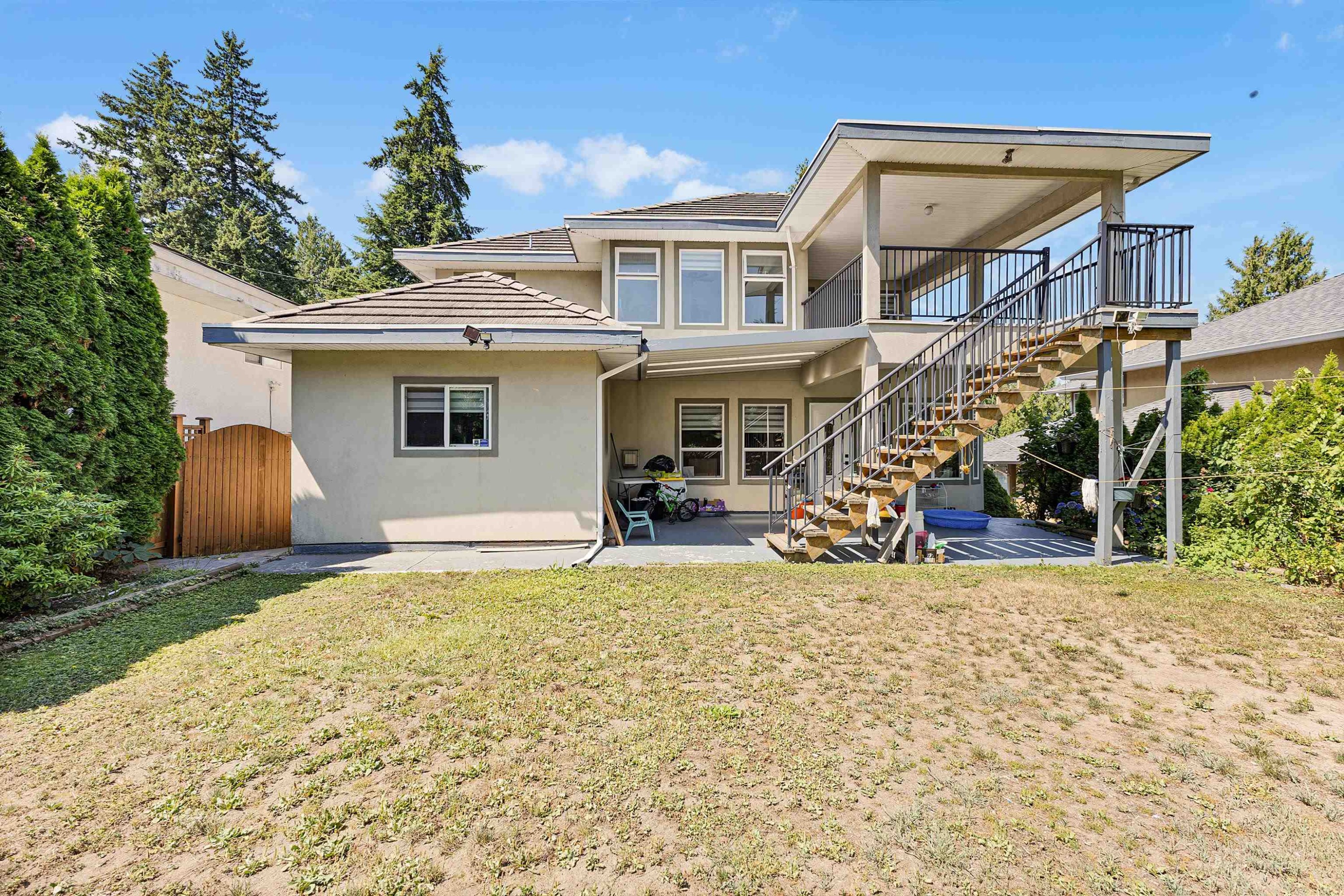 9928 116 Street, Surrey, BC - Outdoor