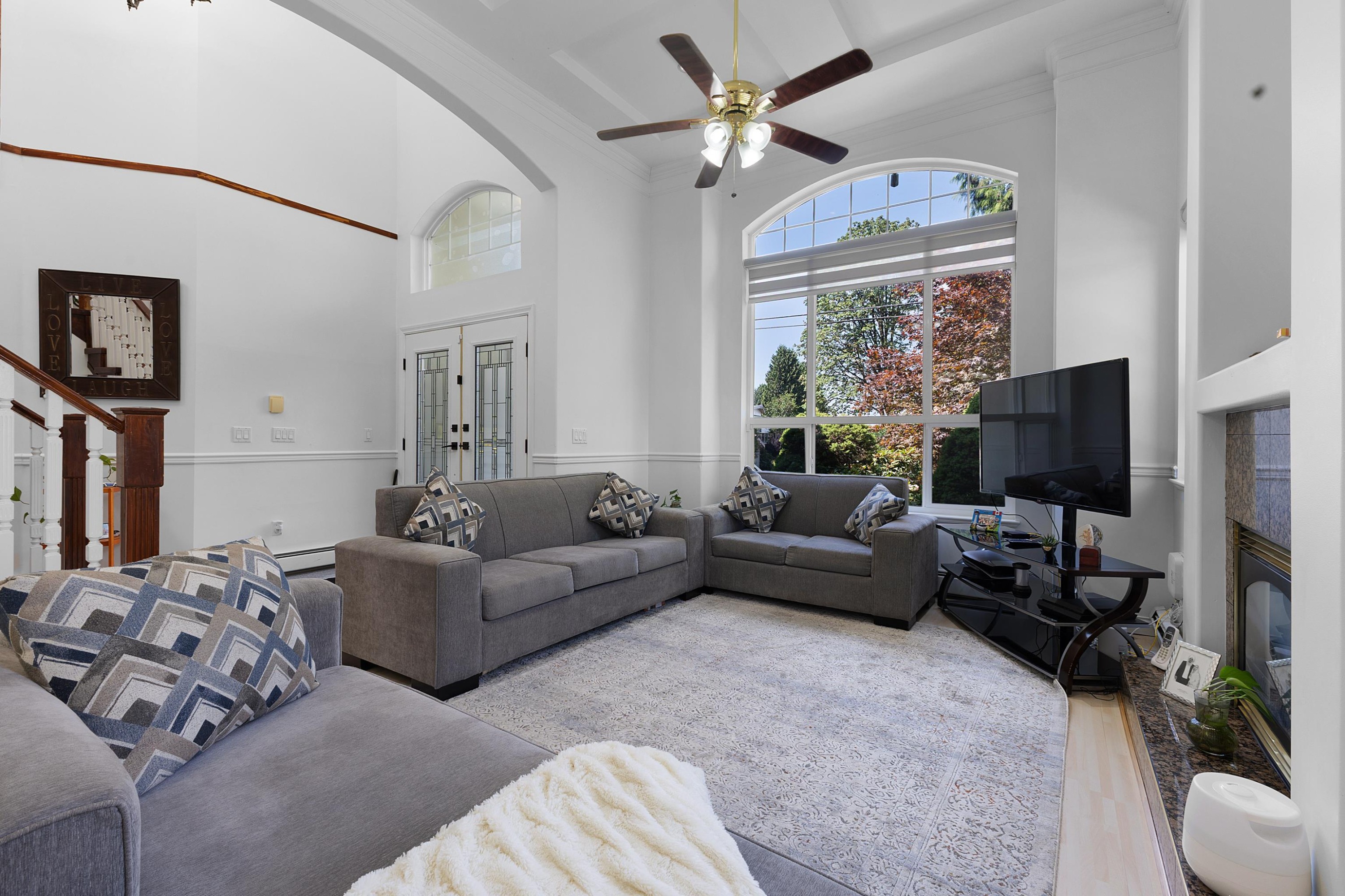9928 116 Street, Surrey, BC - Indoor