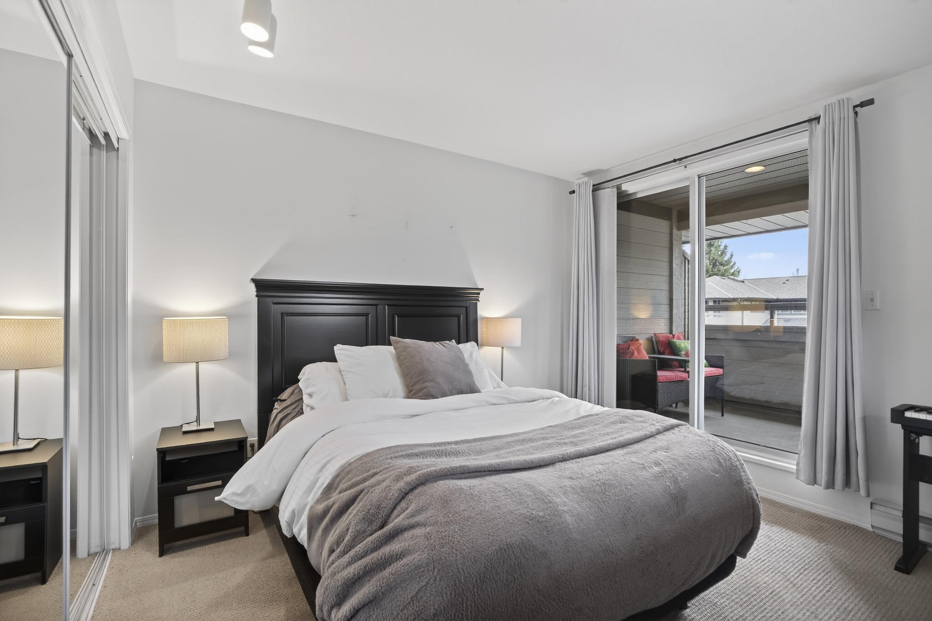 109-16080 82 Avenue, Surrey, BC - Indoor Photo Showing Bedroom