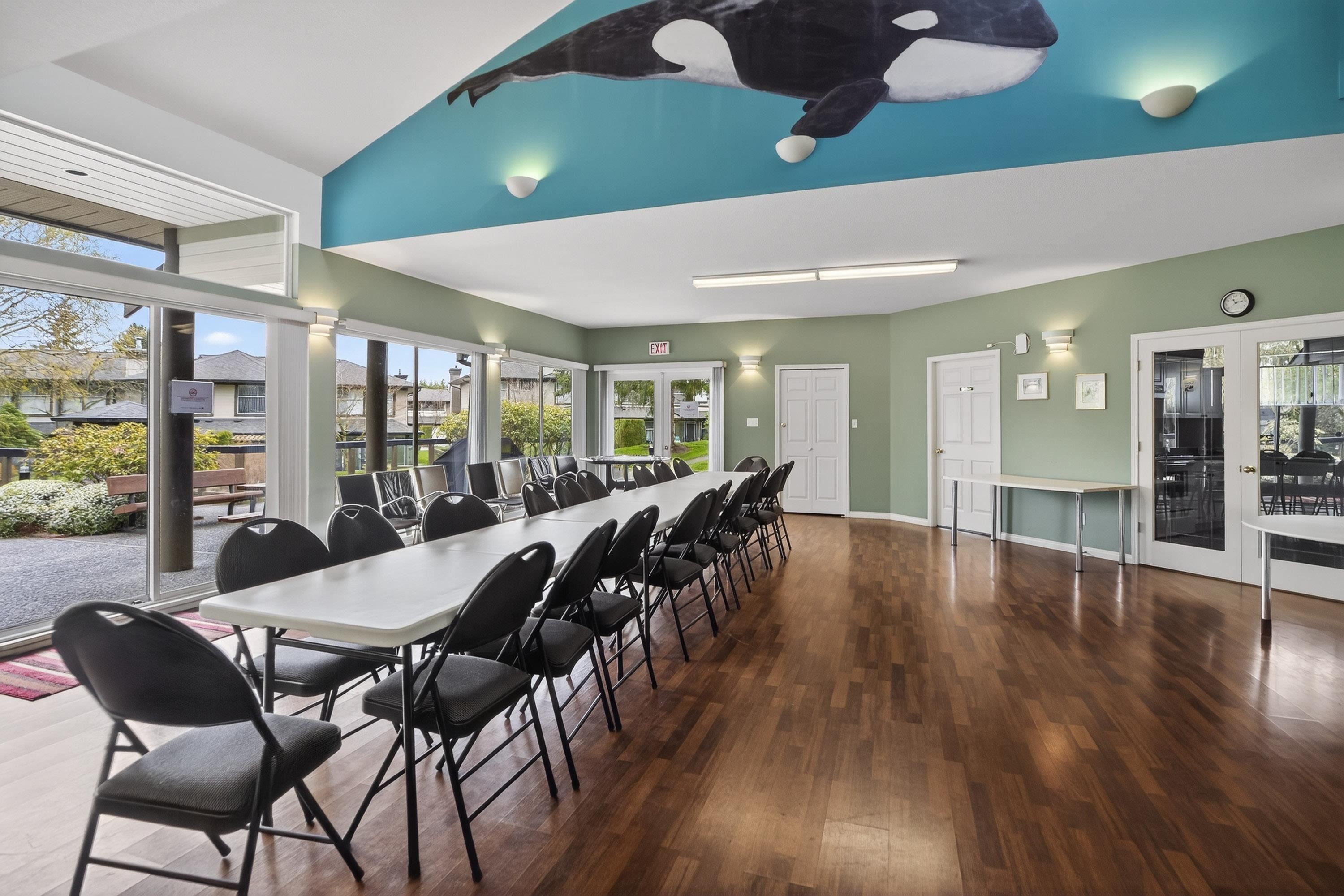 109-16080 82 Avenue, Surrey, BC - Indoor Photo Showing Dining Room