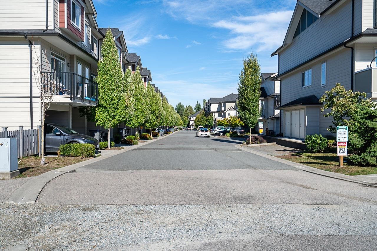 27-13898 64 Avenue, Surrey, BC - Outdoor With Balcony