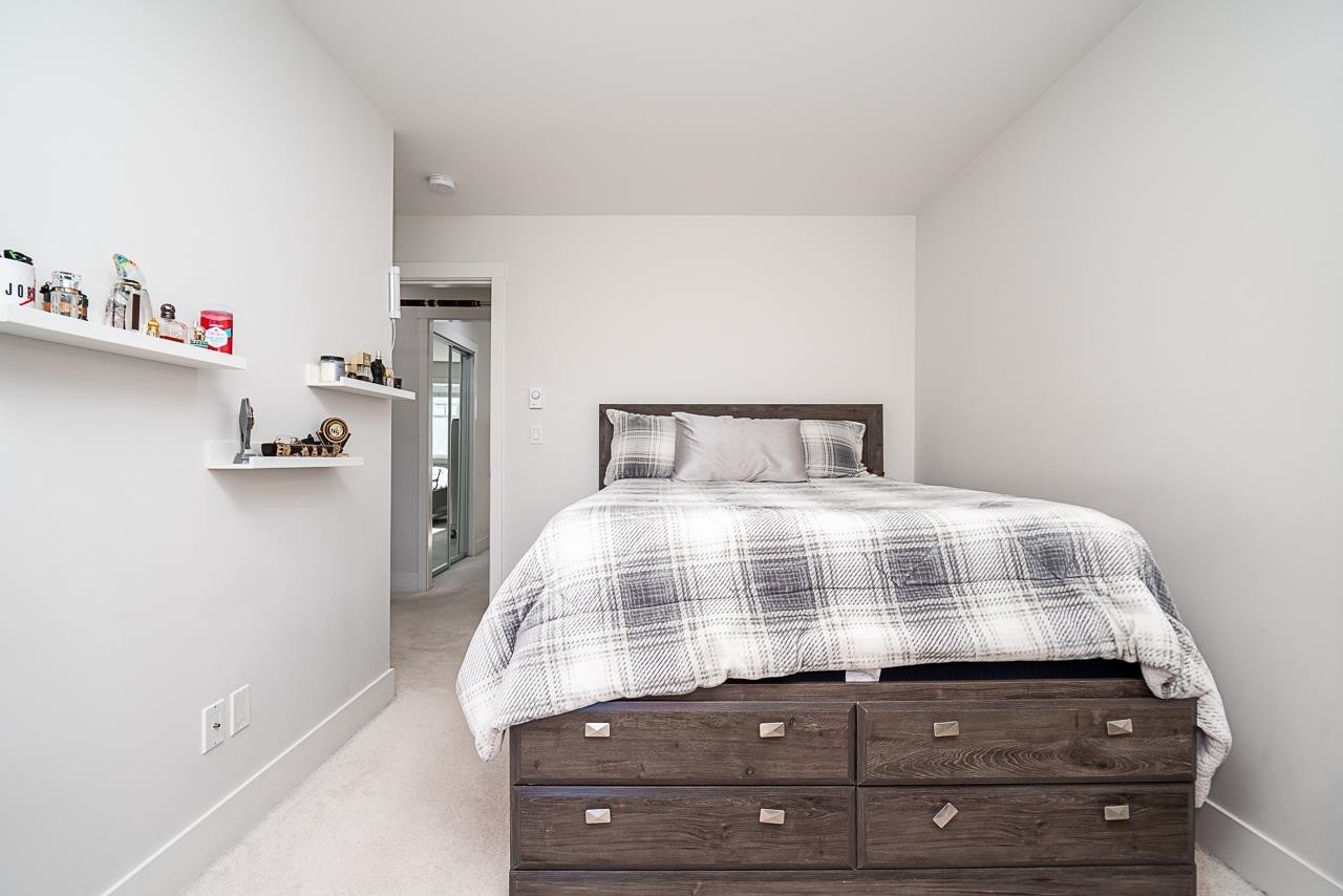 27-13898 64 Avenue, Surrey, BC - Indoor Photo Showing Bedroom