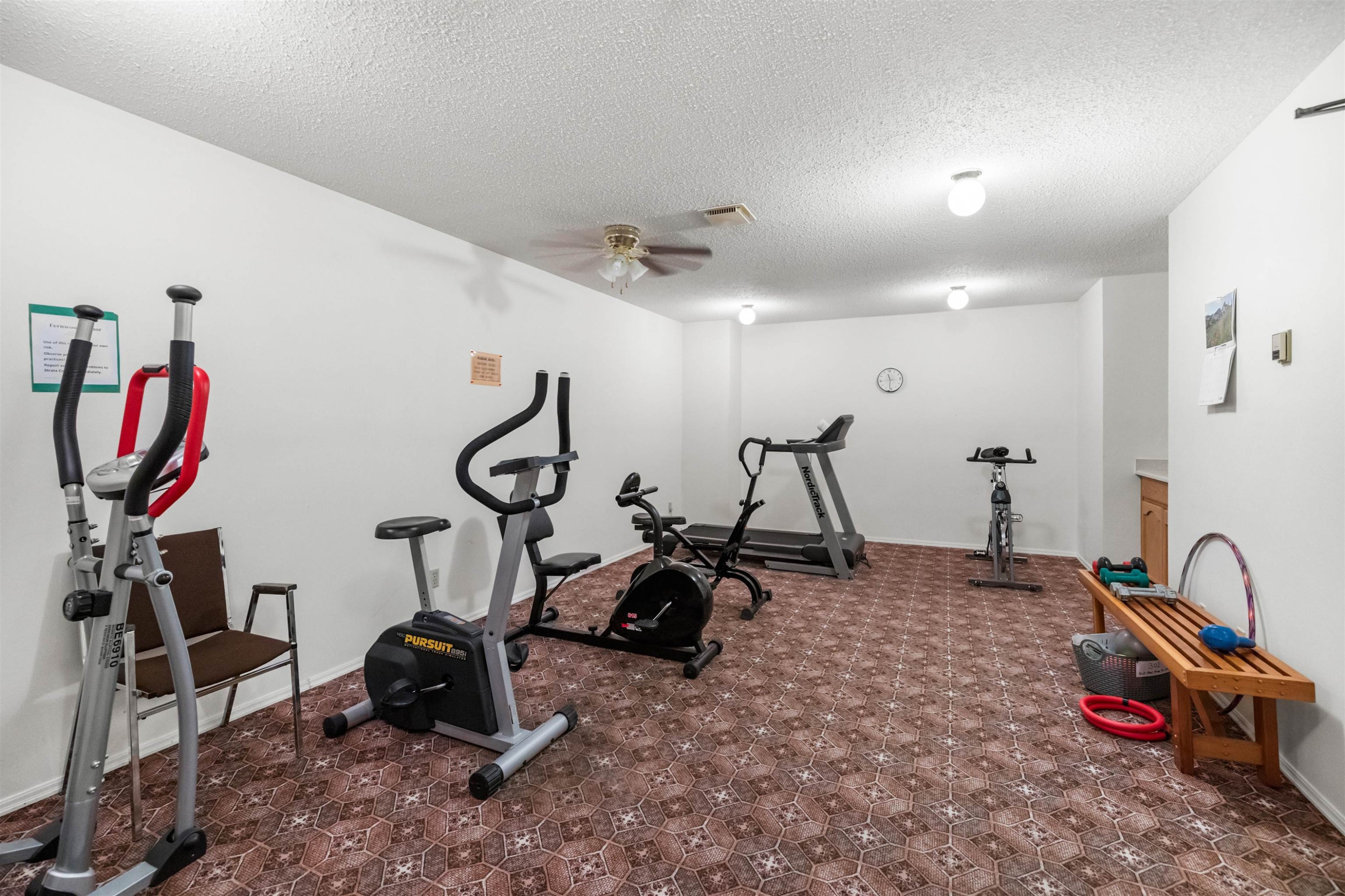 114-31850 Union Avenue, Abbotsford, BC - Indoor Photo Showing Gym Room