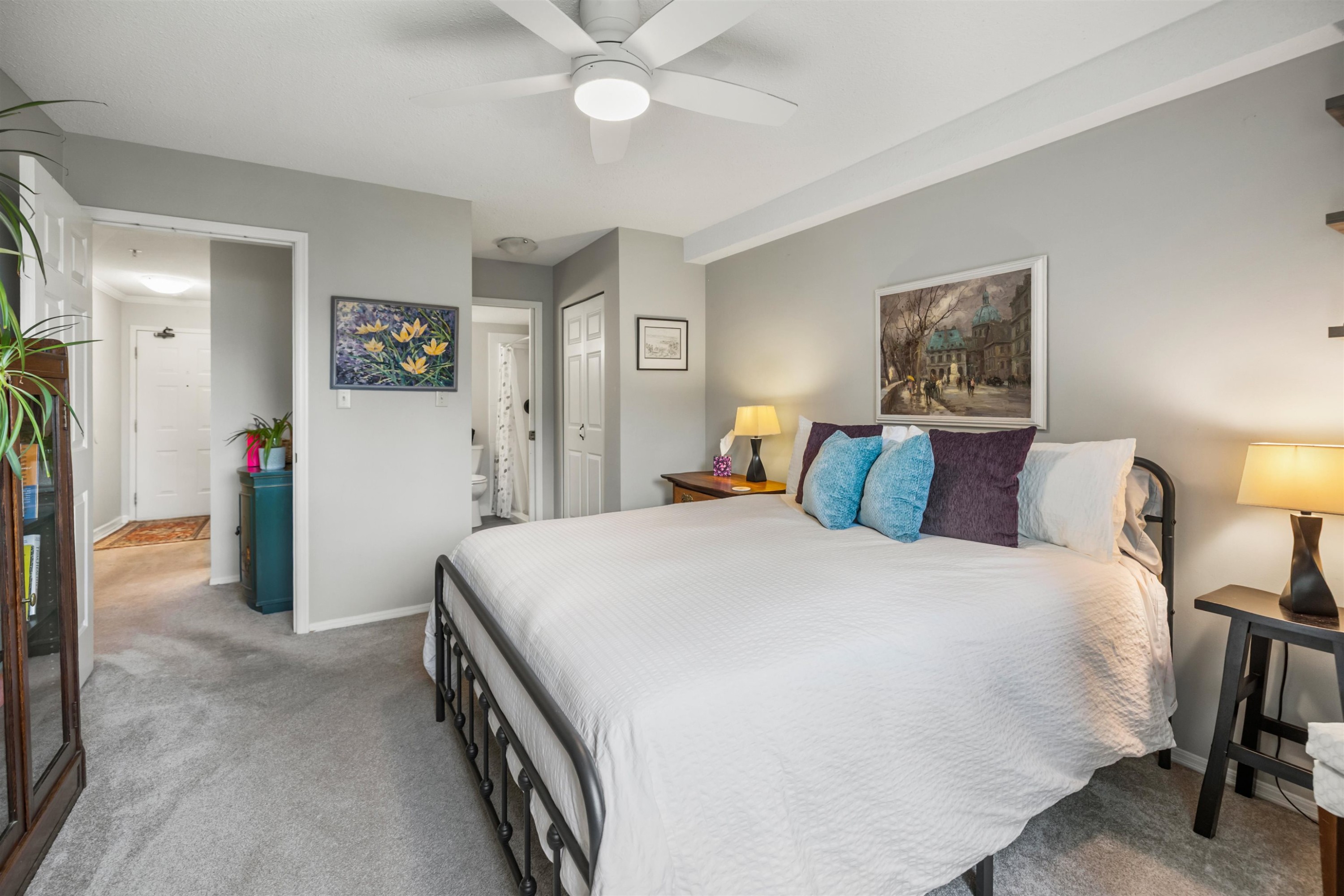 114-31850 Union Avenue, Abbotsford, BC - Indoor Photo Showing Bedroom