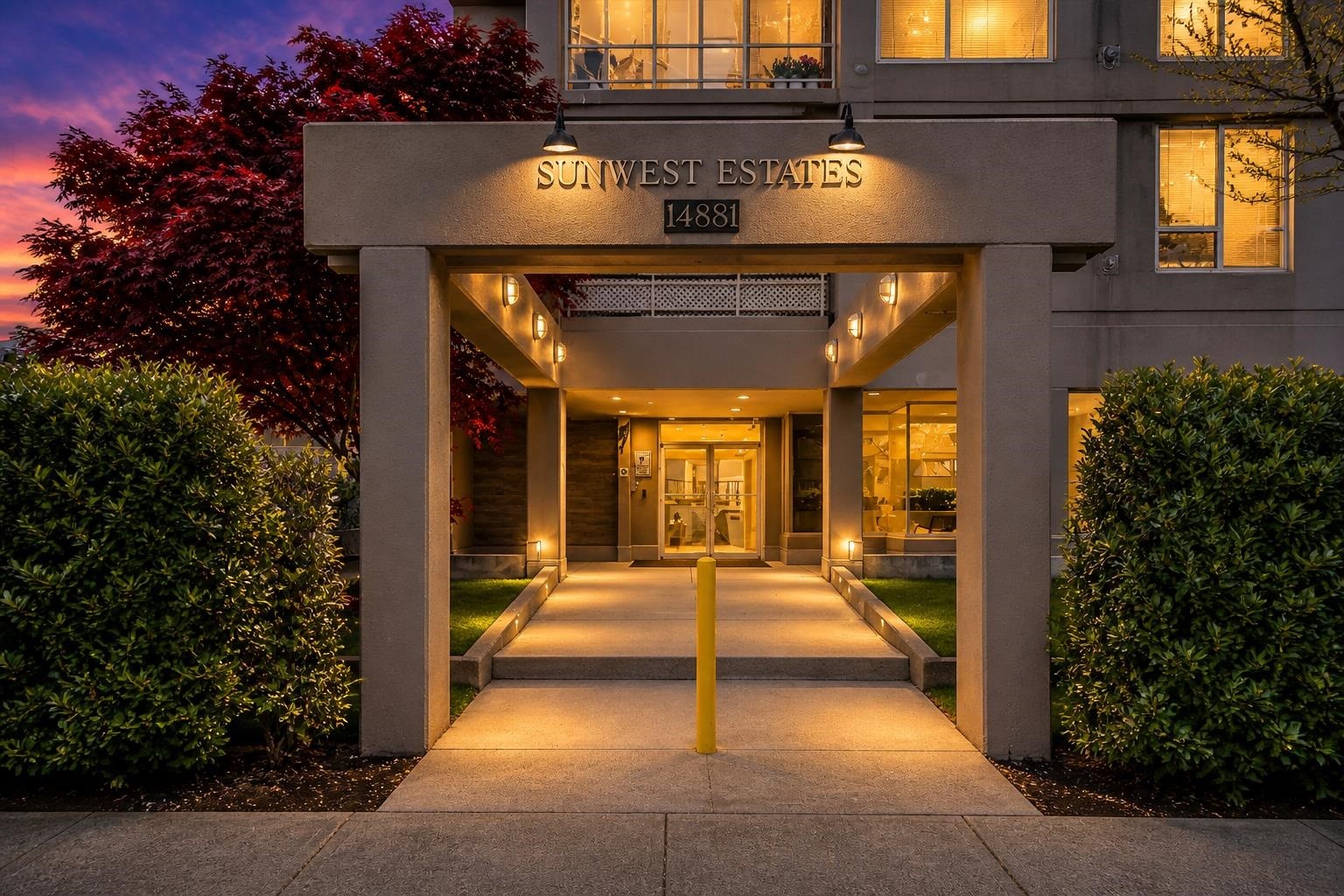 1701-14881 103A Avenue, Surrey, BC - Outdoor