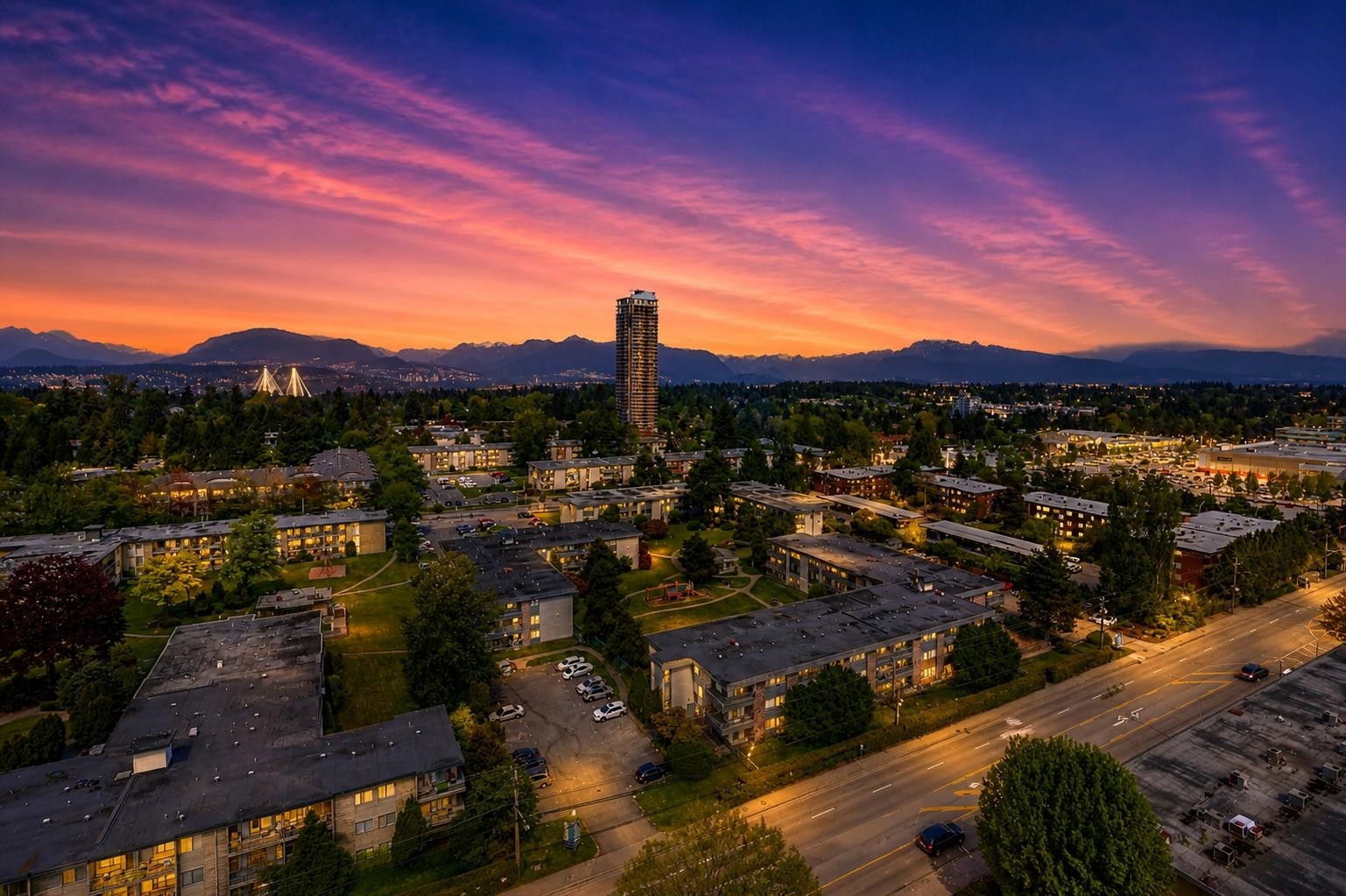 1701-14881 103A Avenue, Surrey, BC - Outdoor With View