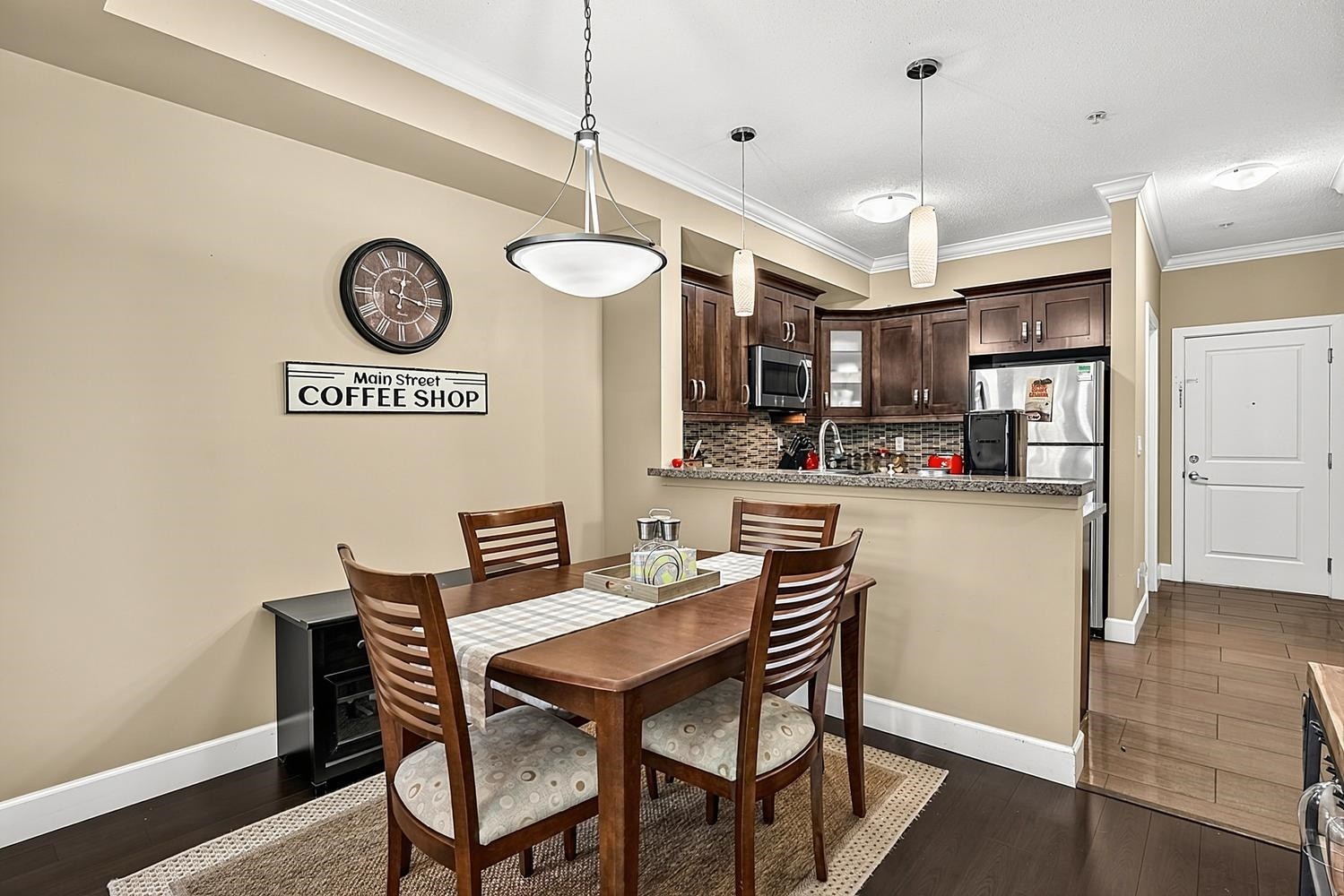 411-13897 Fraser Highway, Surrey, BC - Indoor