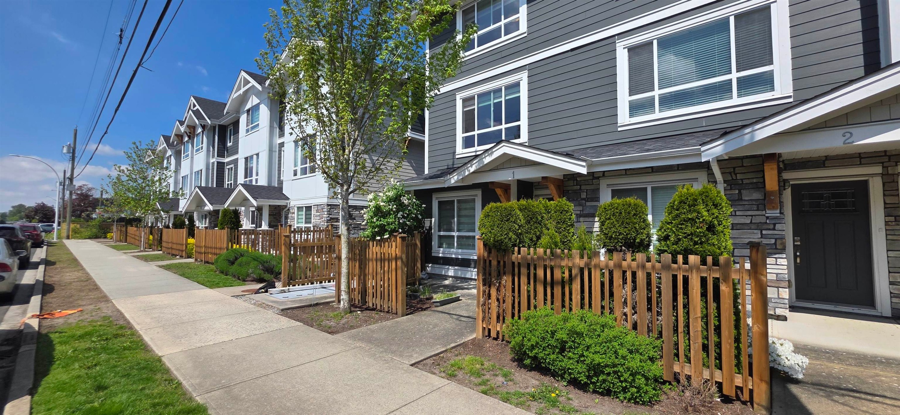 1-19753 55A Avenue Avenue, Langley, BC - Outdoor
