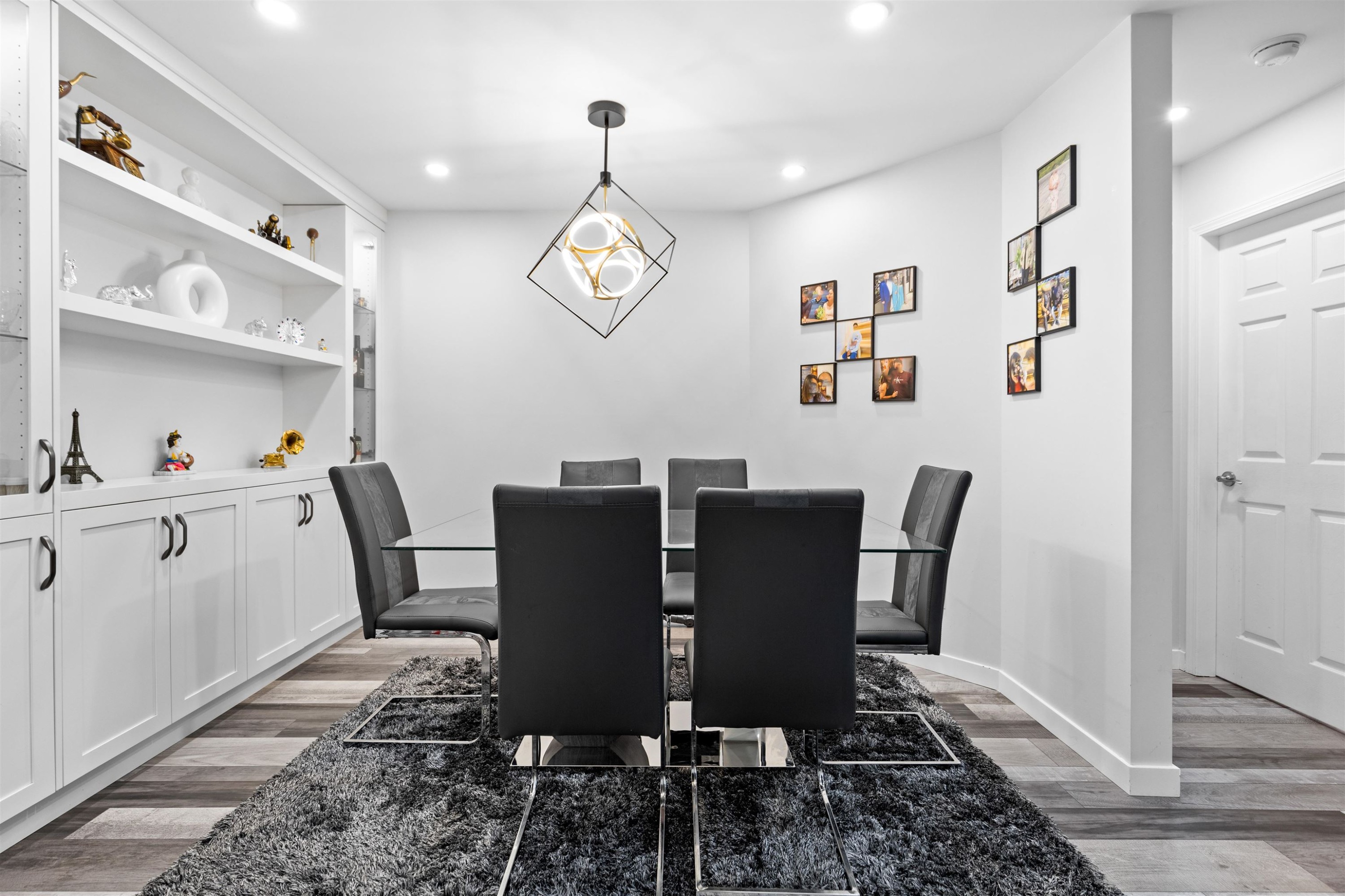105-12125 75A Avenue, Surrey, BC - Indoor Photo Showing Other Room