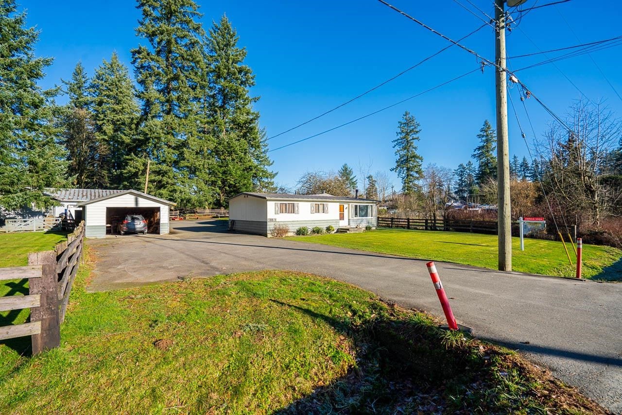 26267 64 Avenue, Langley, BC - Outdoor