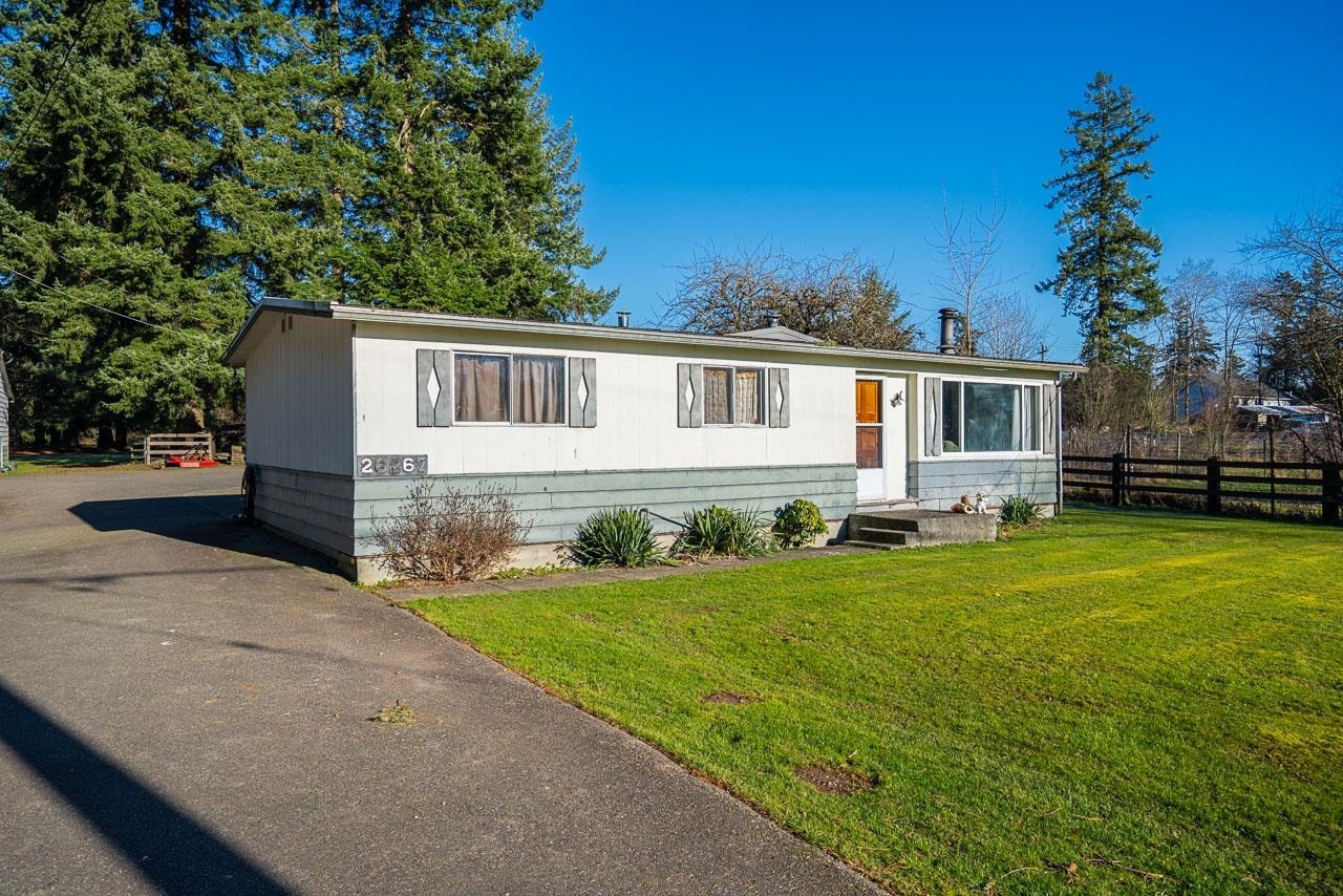 26267 64 Avenue, Langley, BC - Outdoor