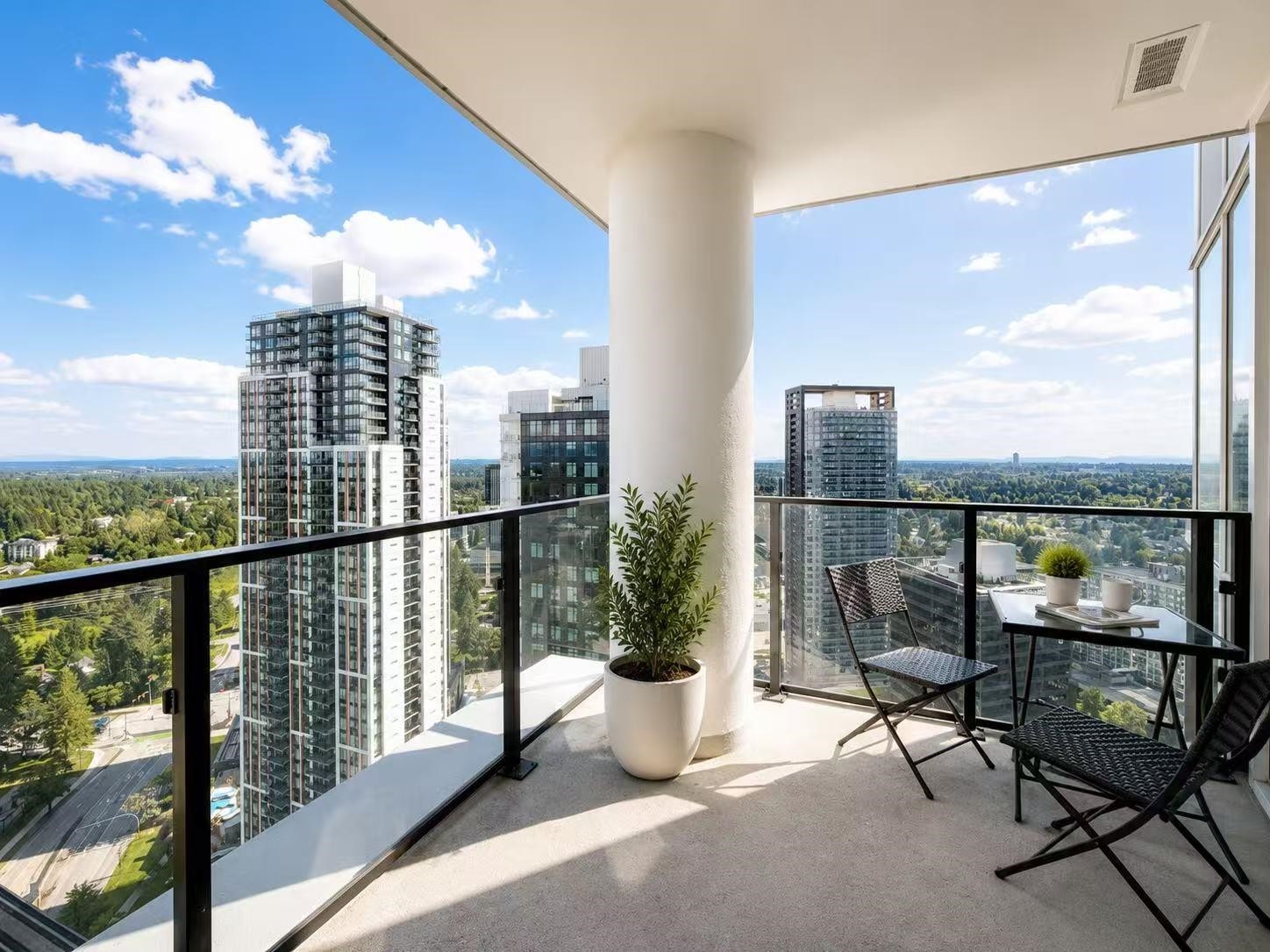 3310-9887 Whalley Boulevard, Surrey, BC - Outdoor With View With Exterior