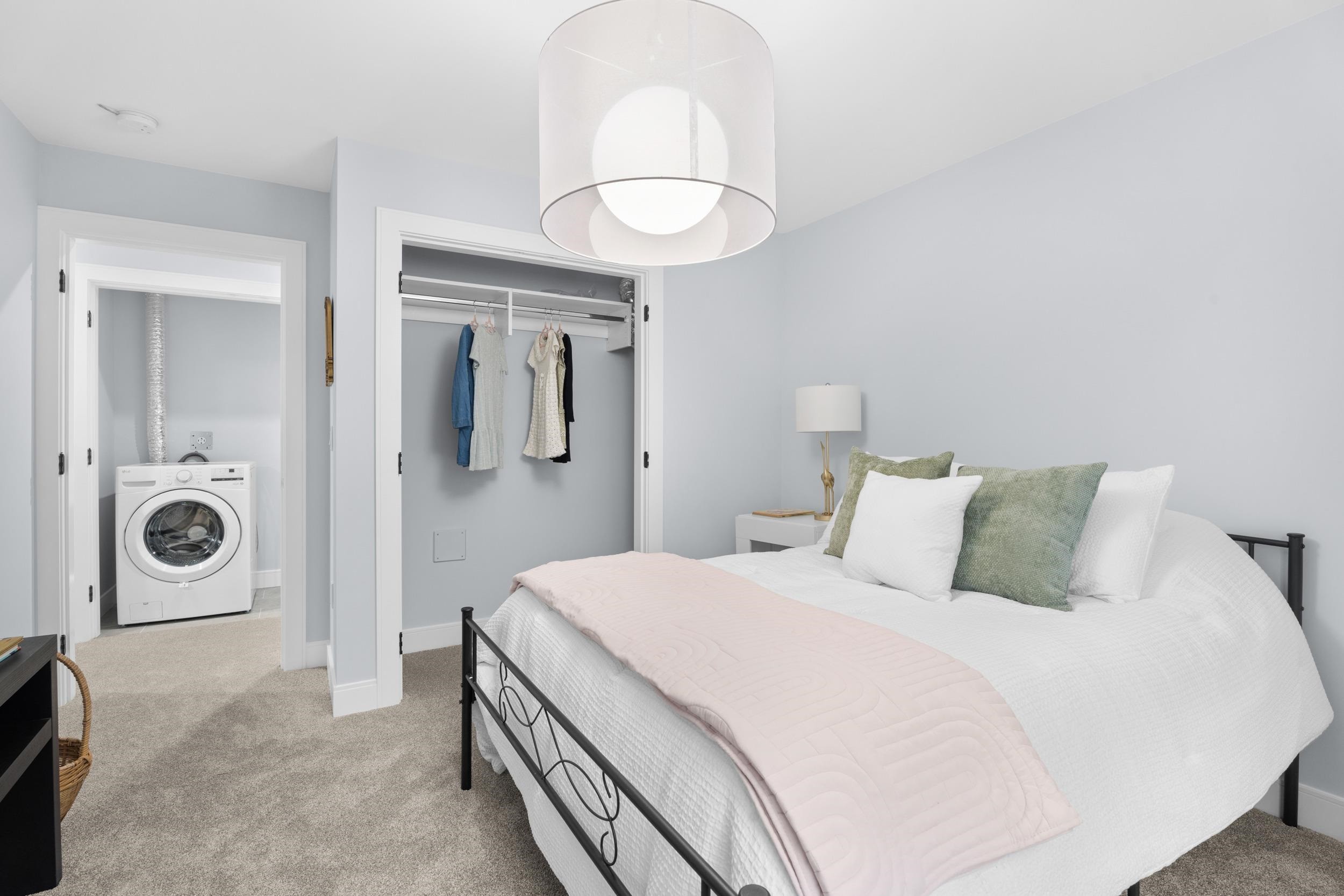 36-9688 182A Street, Surrey, BC - Indoor Photo Showing Bedroom