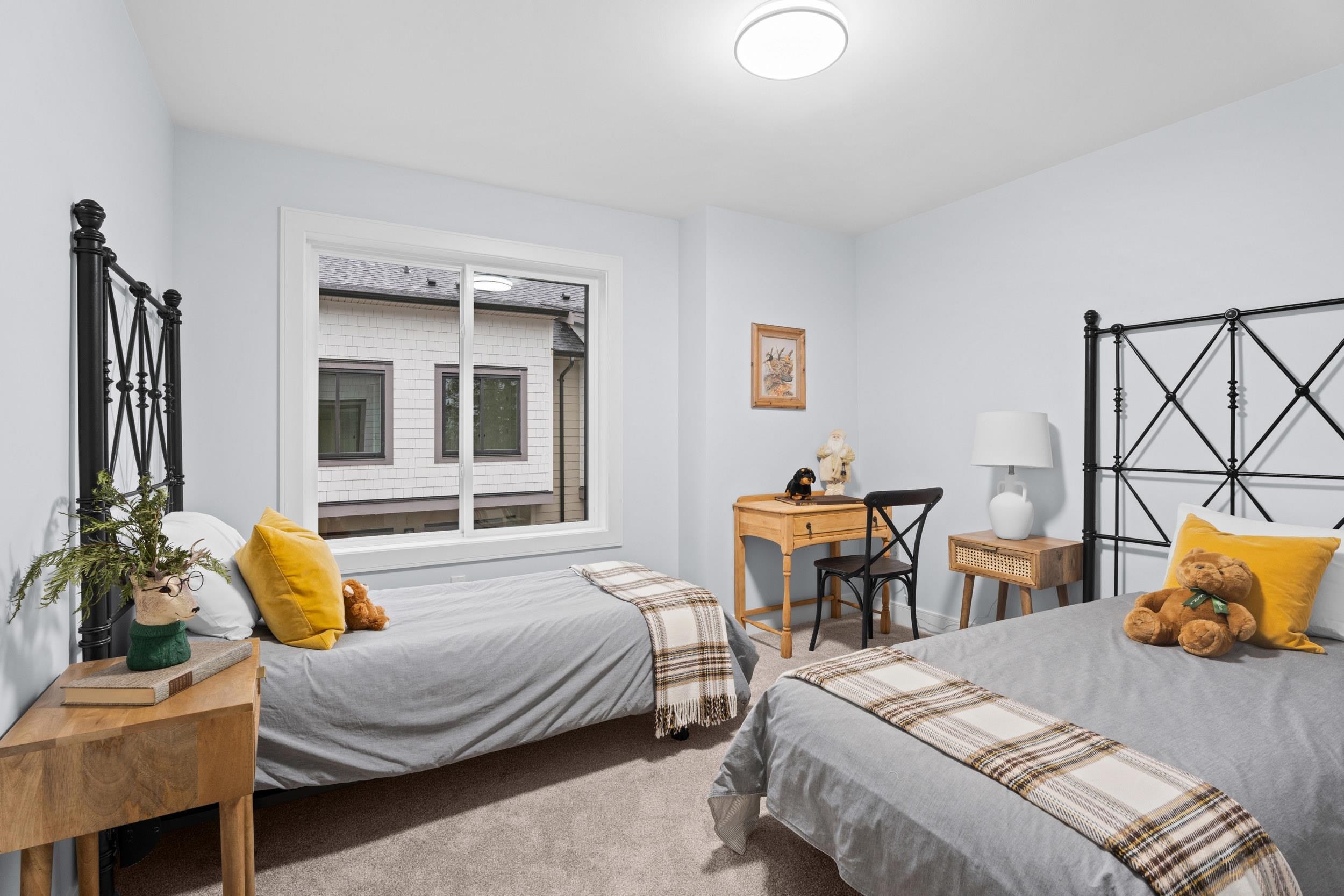 36-9688 182A Street, Surrey, BC - Indoor Photo Showing Bedroom
