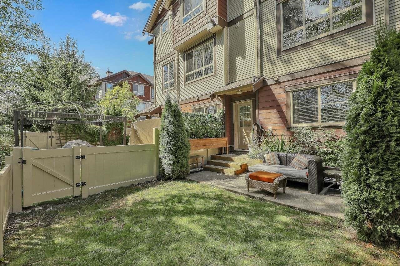 21-19560 68 Avenue, Surrey, BC - Outdoor