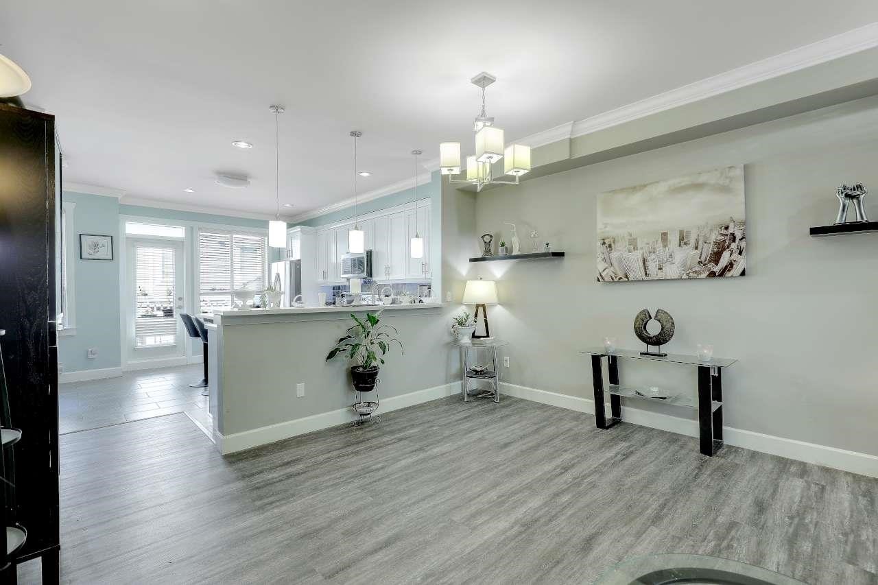 21-19560 68 Avenue, Surrey, BC - Indoor