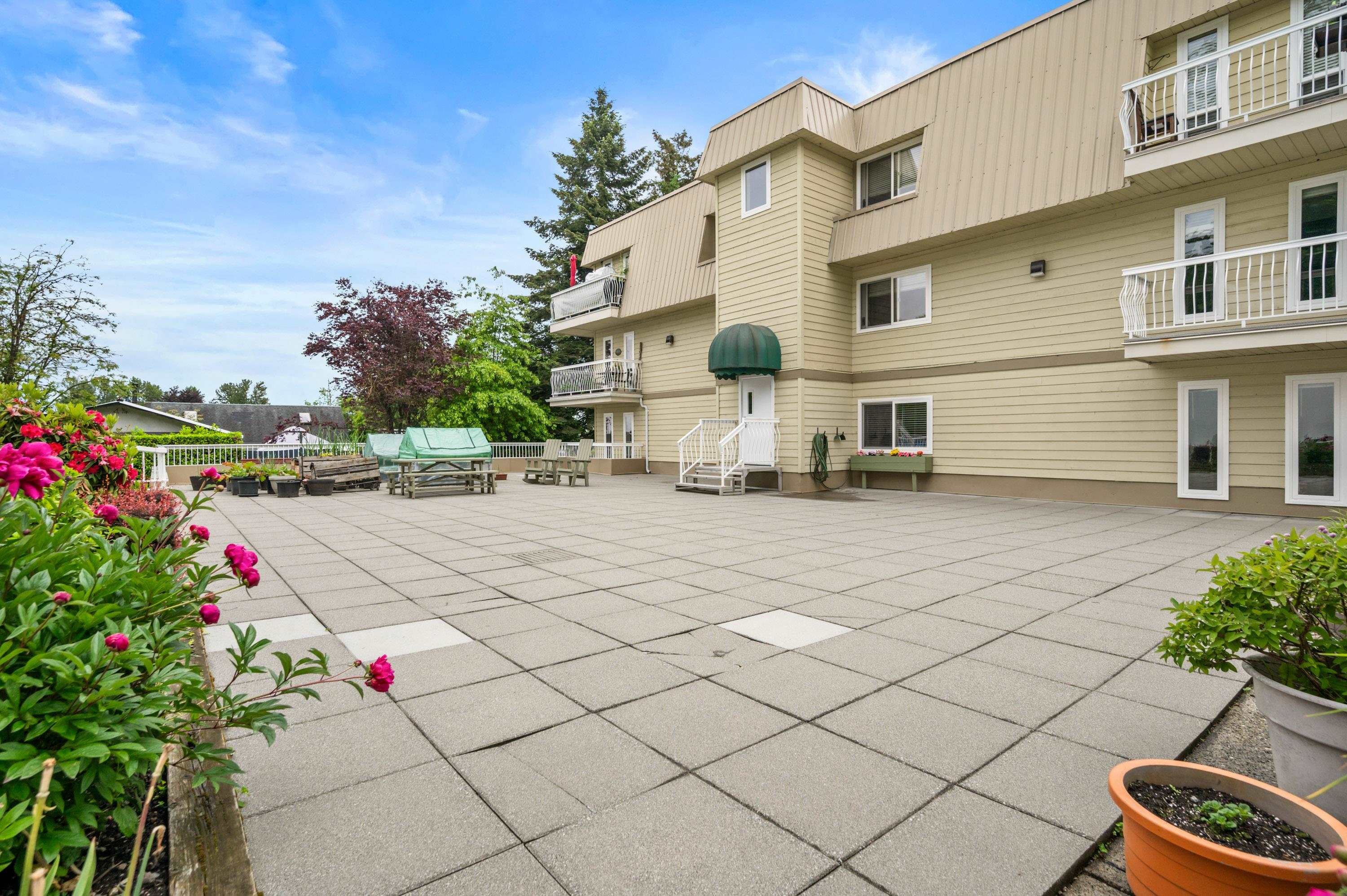111-7436 Stave Lake Street, Mission, BC - Outdoor With Exterior
