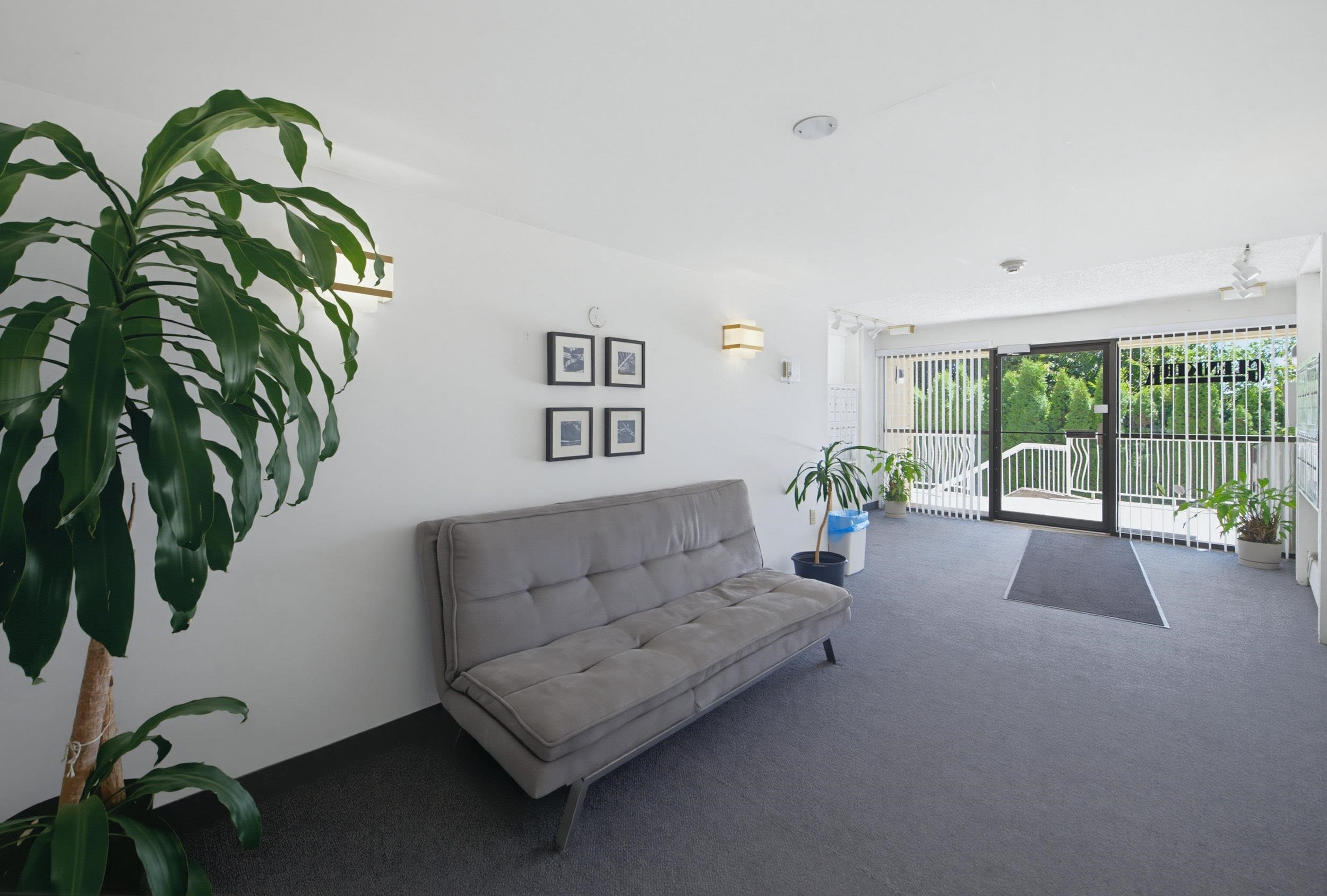 111-7436 Stave Lake Street, Mission, BC - Indoor Photo Showing Other Room