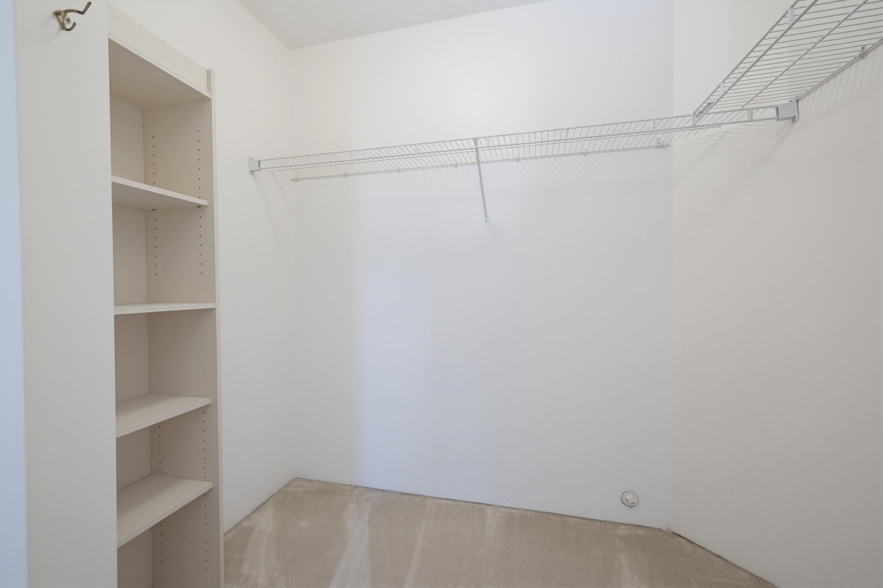 107-15988 83 Avenue, Surrey, BC - Indoor With Storage