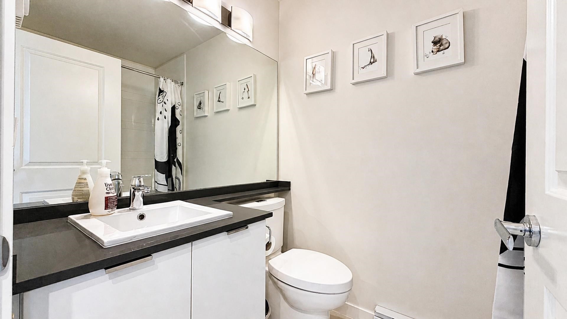 32-10735 84 Avenue, Delta, BC - Indoor Photo Showing Bathroom