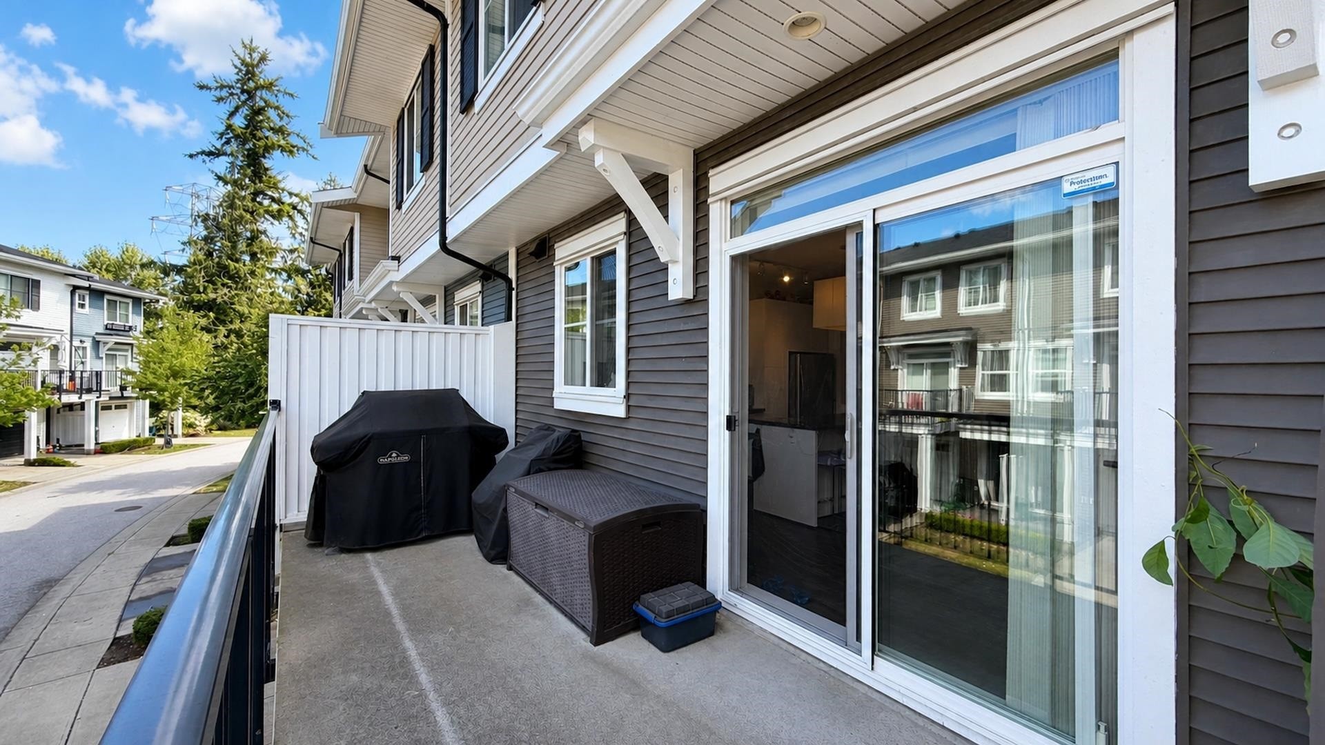 32-10735 84 Avenue, Delta, BC - Outdoor With Exterior