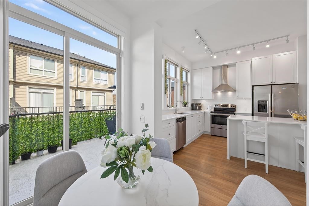 27-16260 23A Avenue, Surrey, BC - Indoor Photo Showing Other Room
