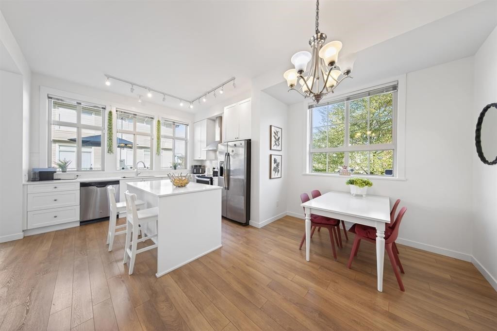 27-16260 23A Avenue, Surrey, BC - Indoor Photo Showing Dining Room