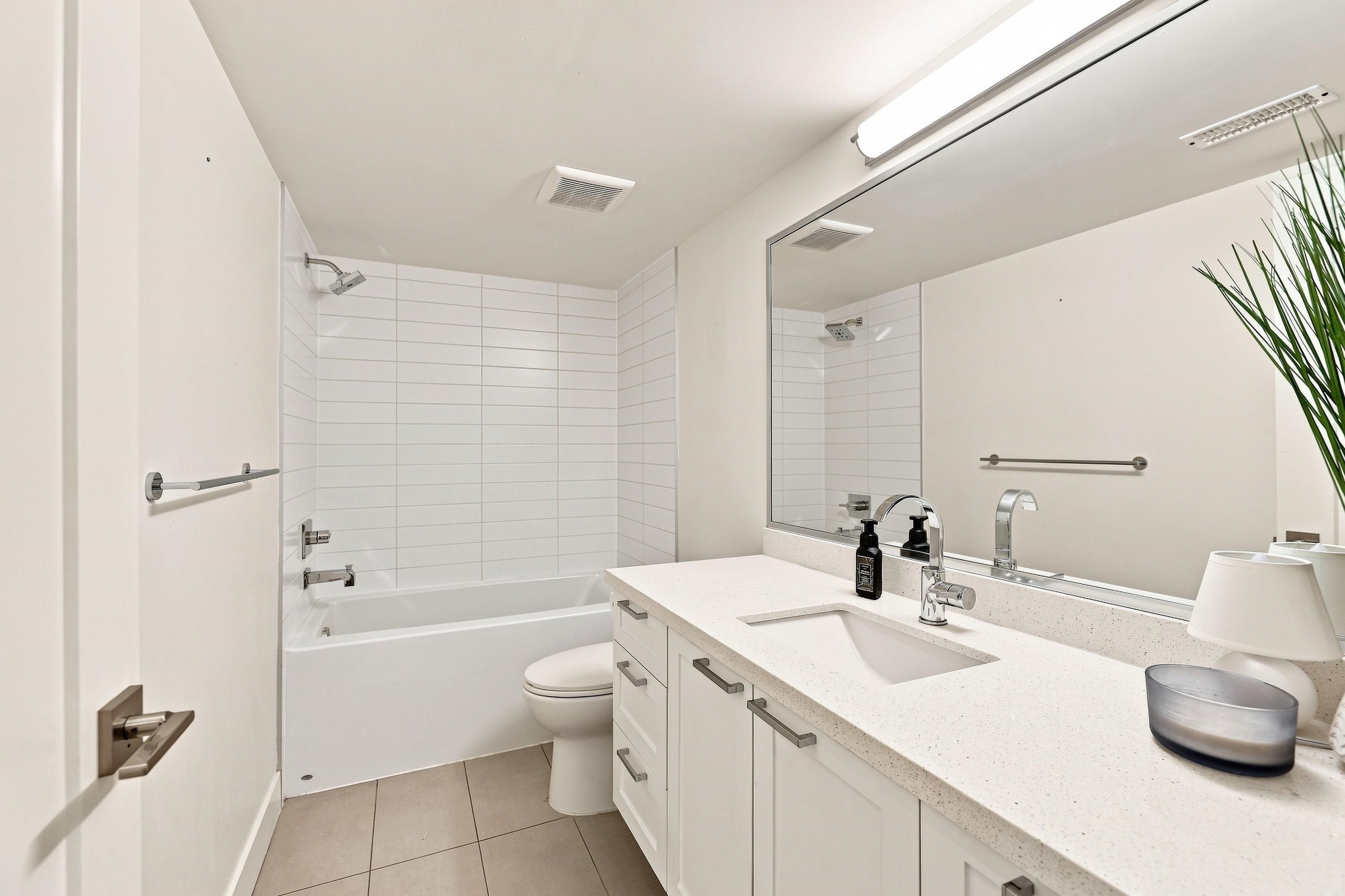 5-16828 Boxwood Drive, Surrey, BC - Indoor Photo Showing Bathroom