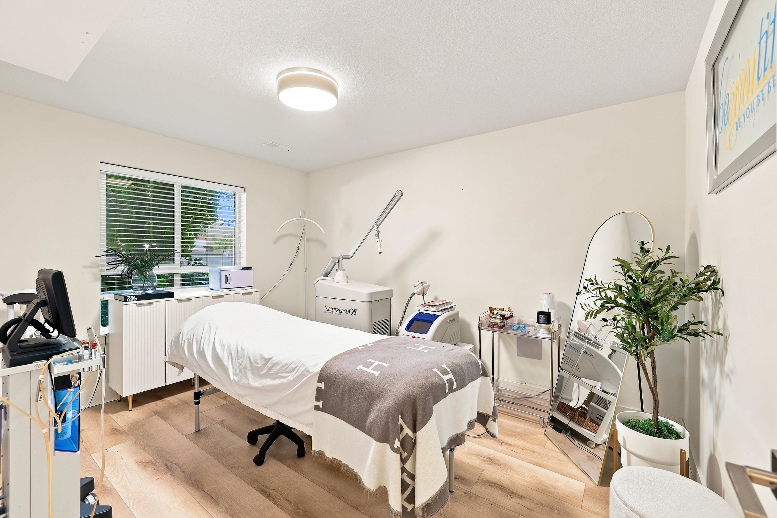 5-16828 Boxwood Drive, Surrey, BC - Indoor Photo Showing Bedroom