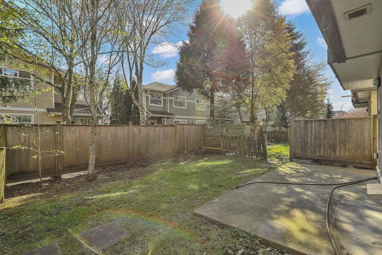17-6971 122 Street, Surrey, BC - Outdoor
