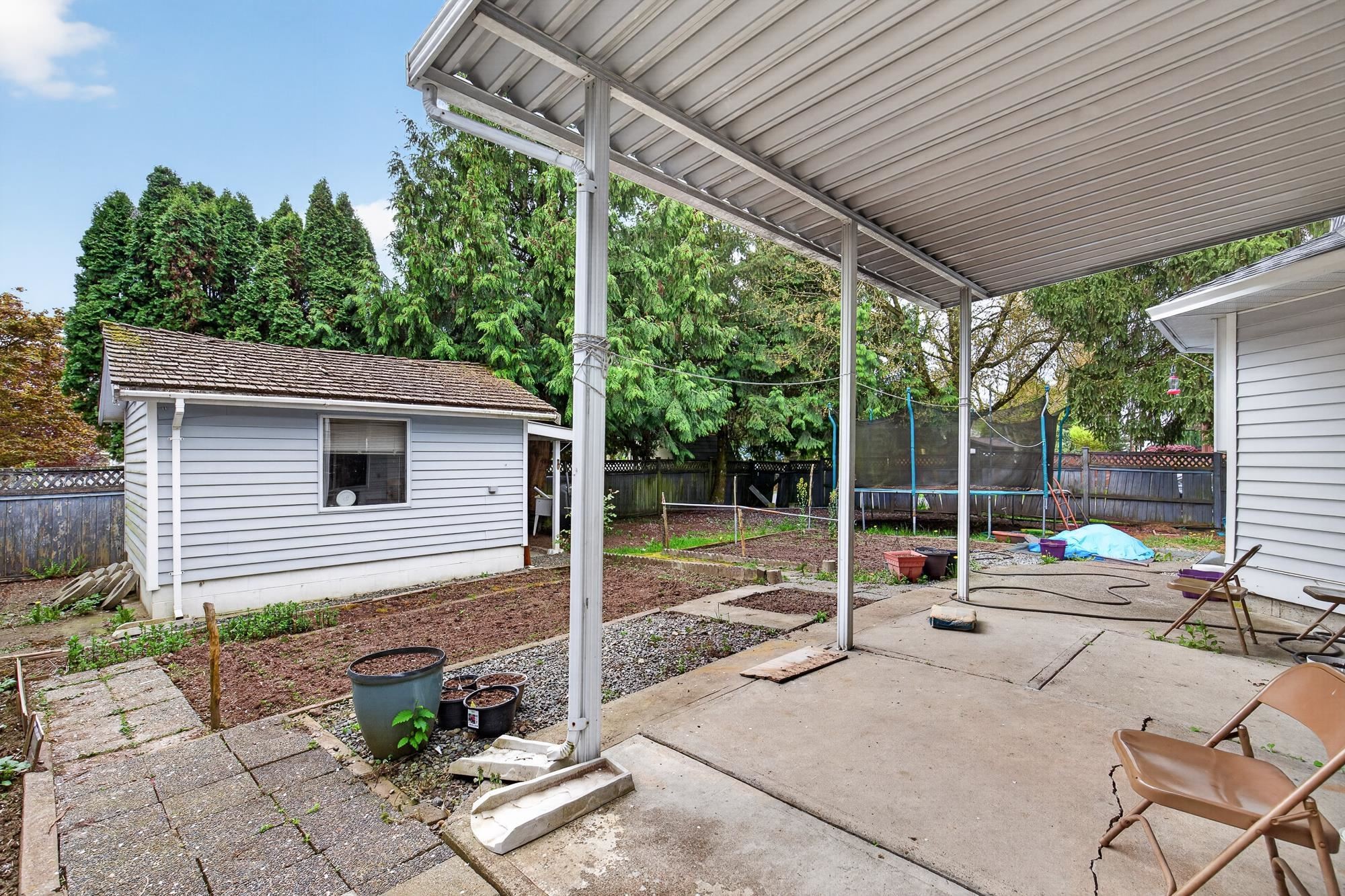 14610 87 Avenue, Surrey, BC - Outdoor With Exterior