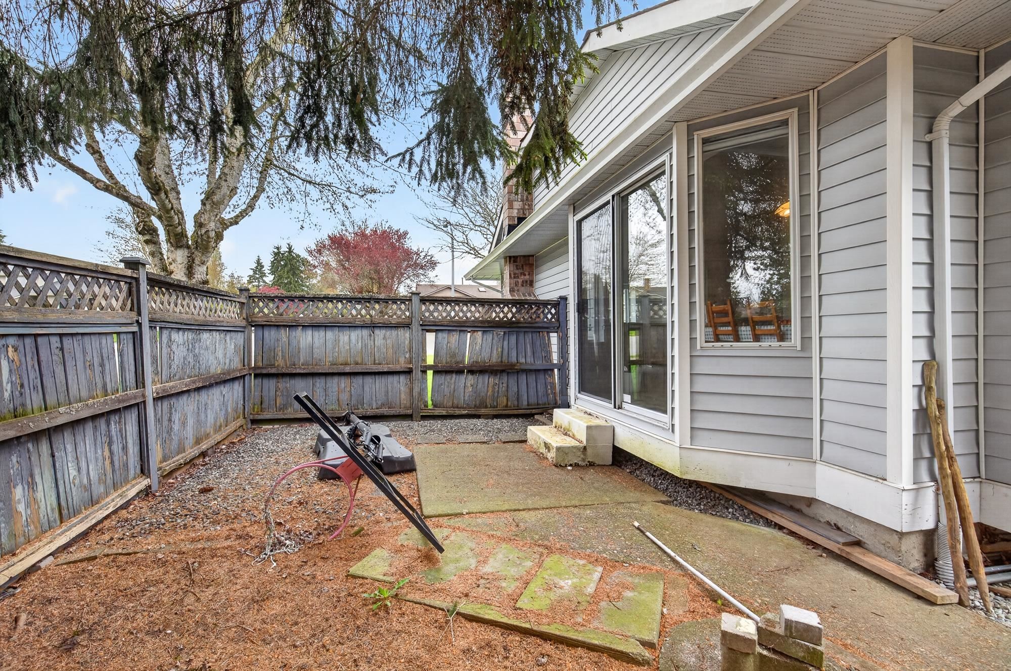14610 87 Avenue, Surrey, BC - Outdoor With Exterior