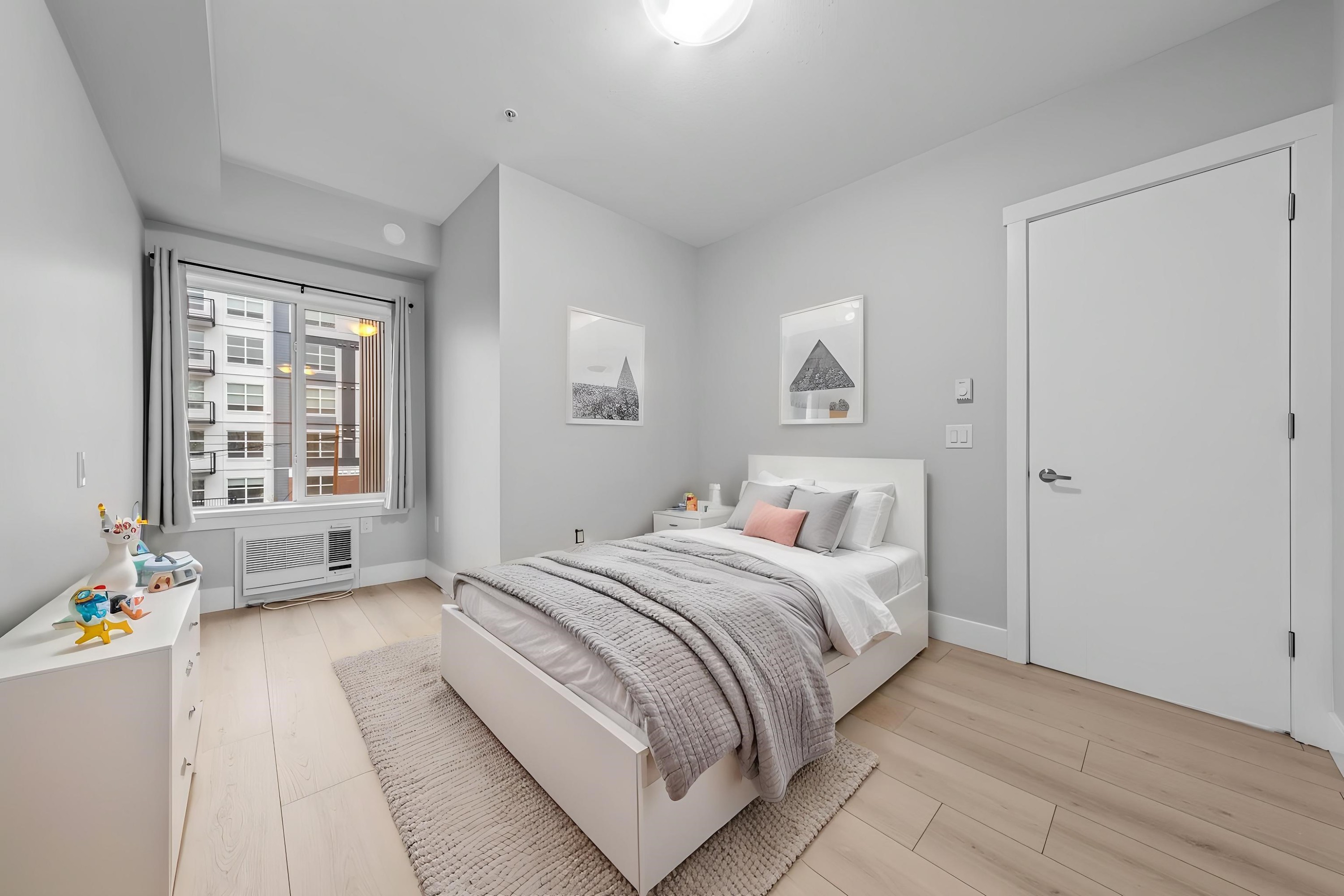 208-20175 53 Avenue, Langley, BC - Indoor Photo Showing Bedroom