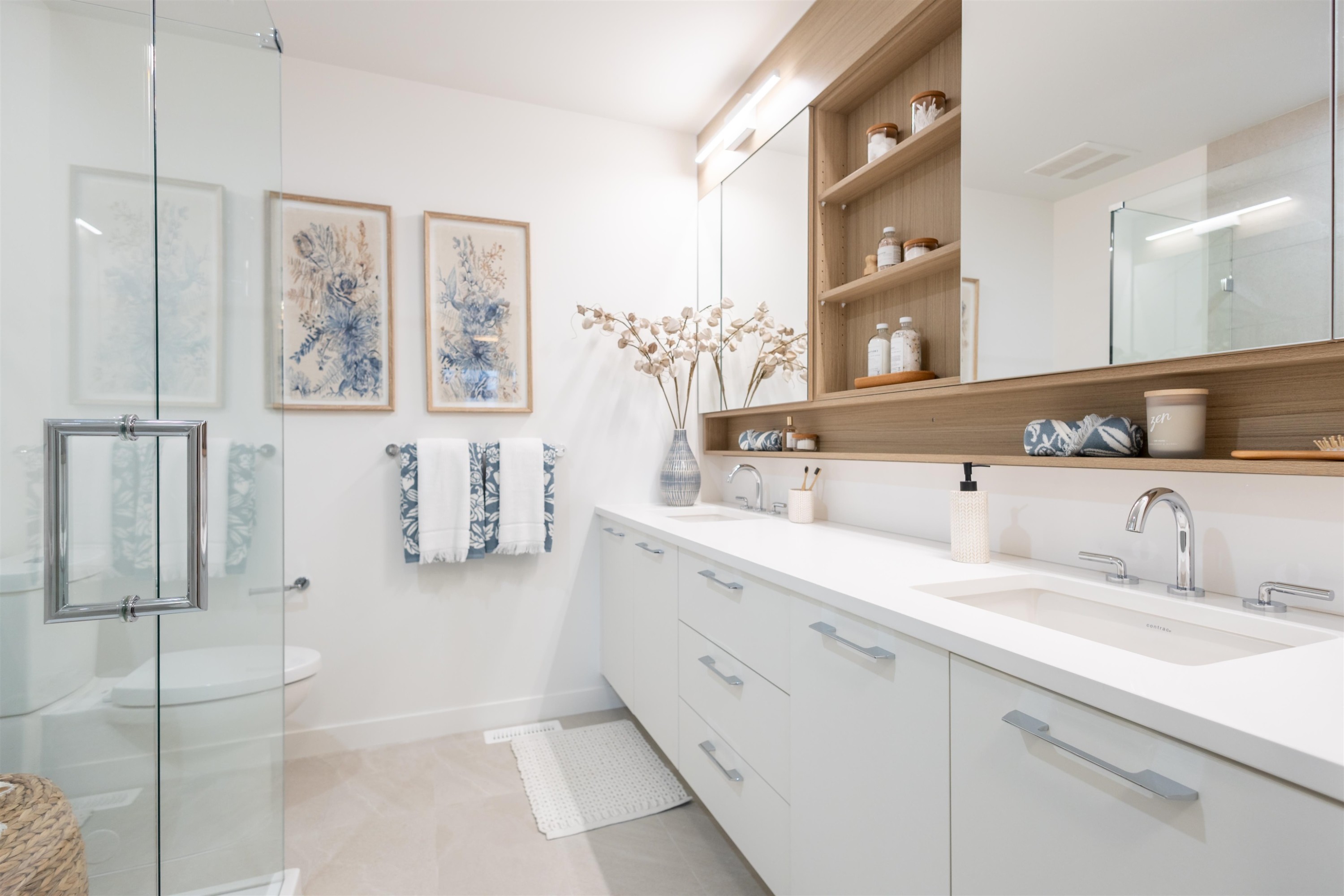 180-6951 204 Street, Langley, BC - Indoor Photo Showing Bathroom
