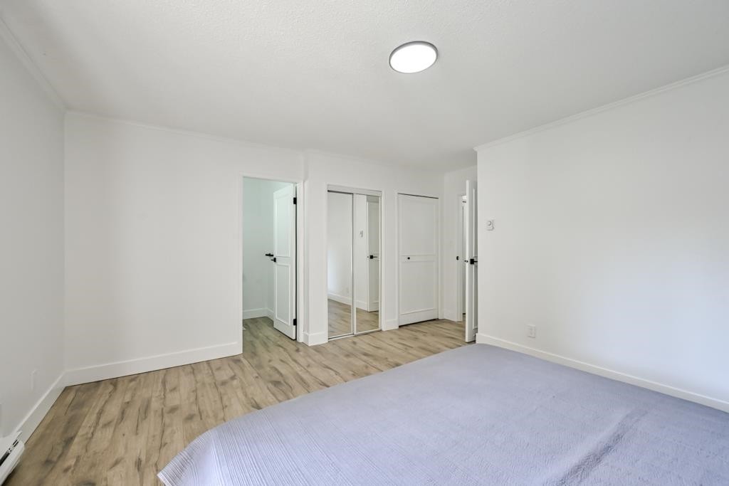 2-2998 Mouat Drive, Abbotsford, BC - Indoor Photo Showing Other Room
