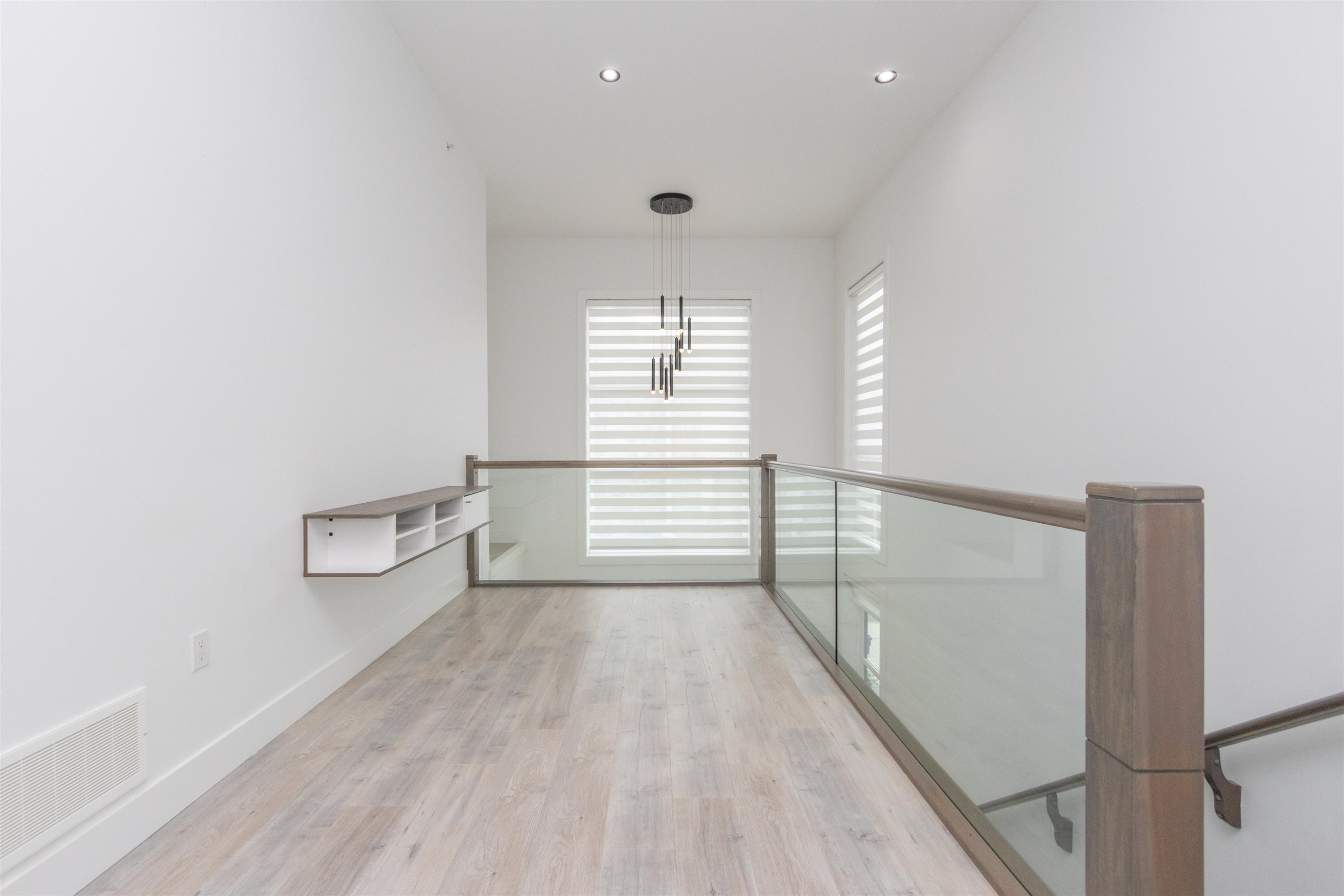 36743 Carl Creek Crescent, Abbotsford, BC - Indoor Photo Showing Other Room