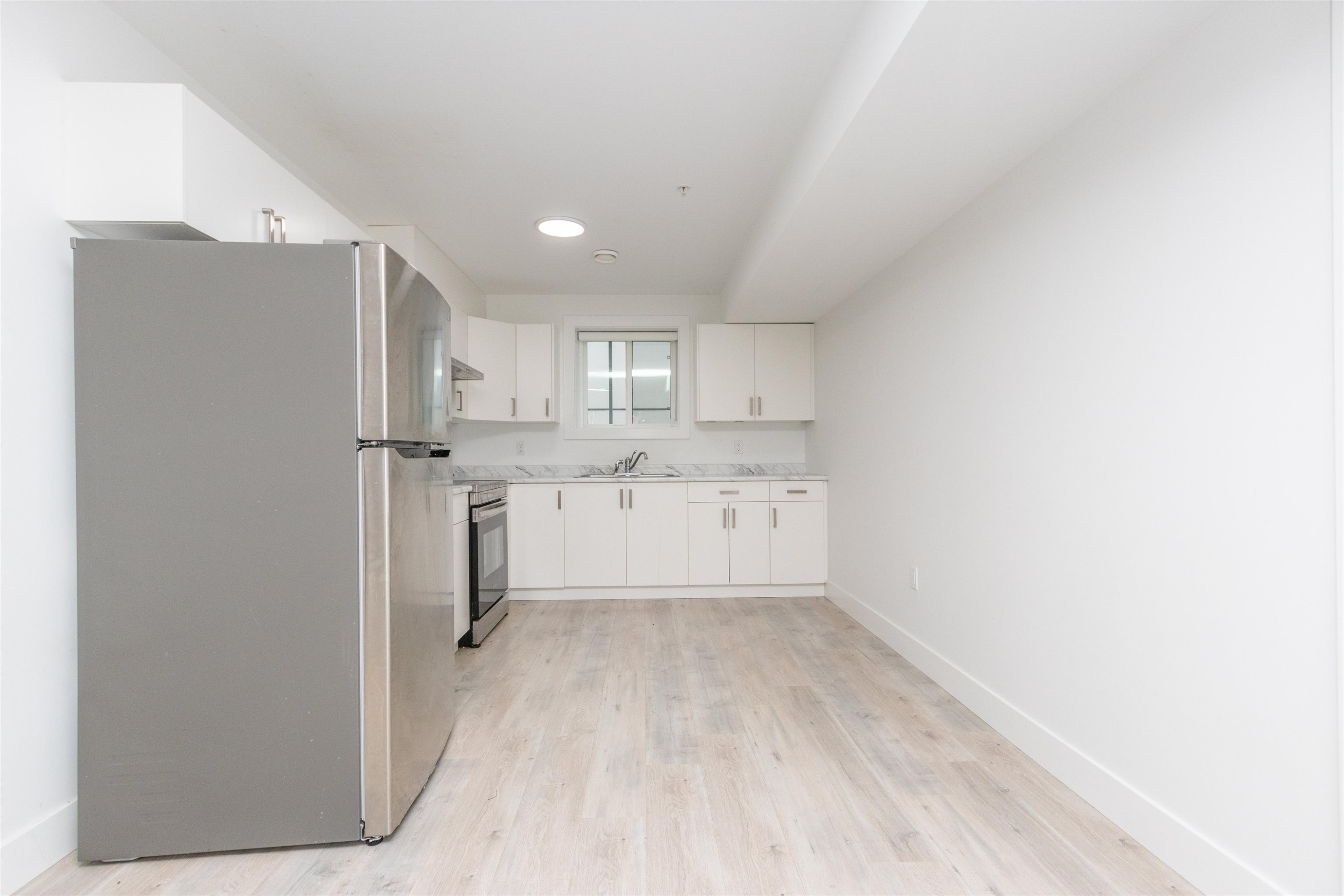36743 Carl Creek Crescent, Abbotsford, BC - Indoor Photo Showing Kitchen