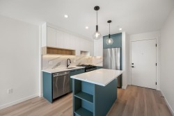 409-6270 Gooseberry Drive Surrey, BC V3S 0B7