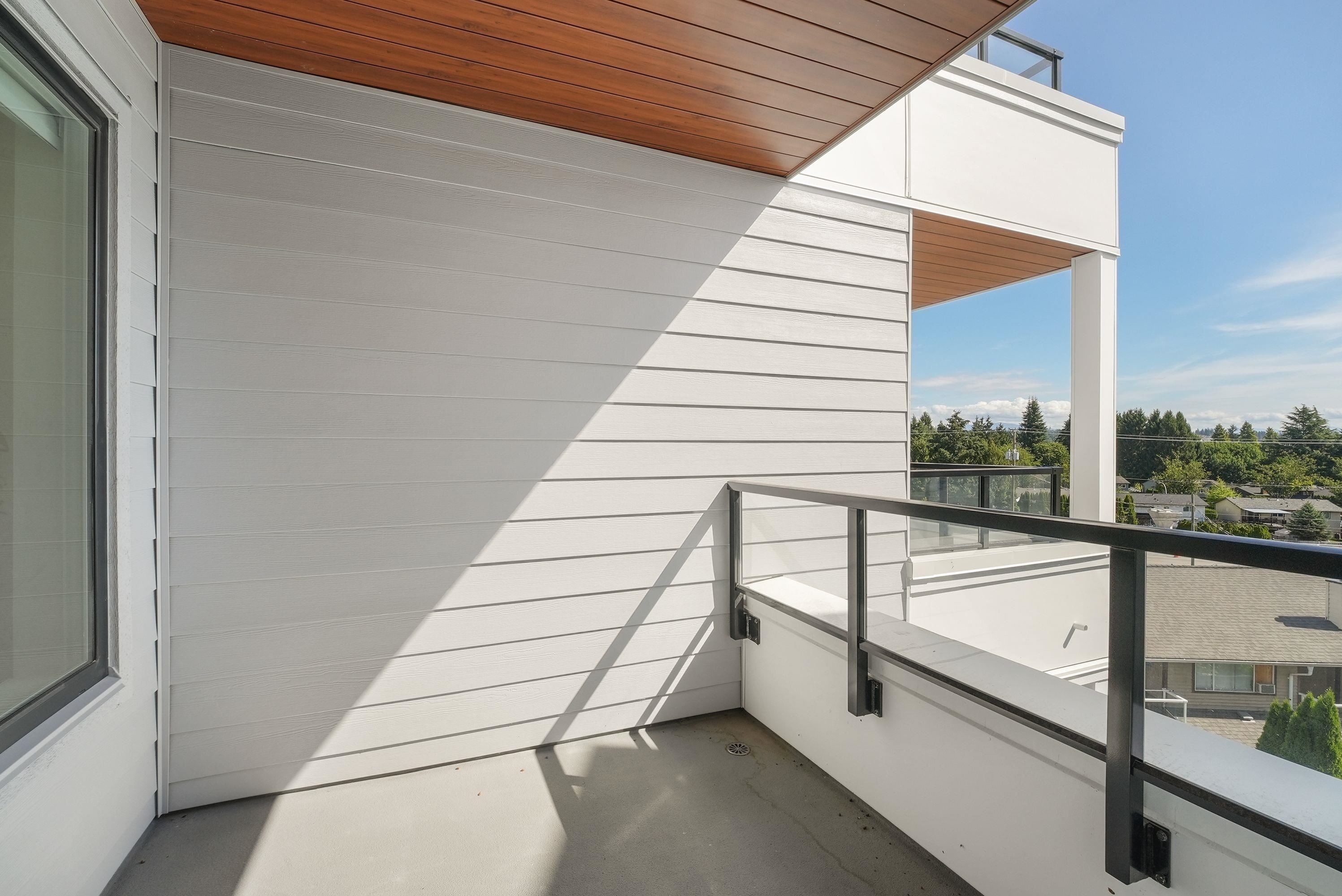 409-6270 Gooseberry Drive, Surrey, BC - Outdoor With Exterior