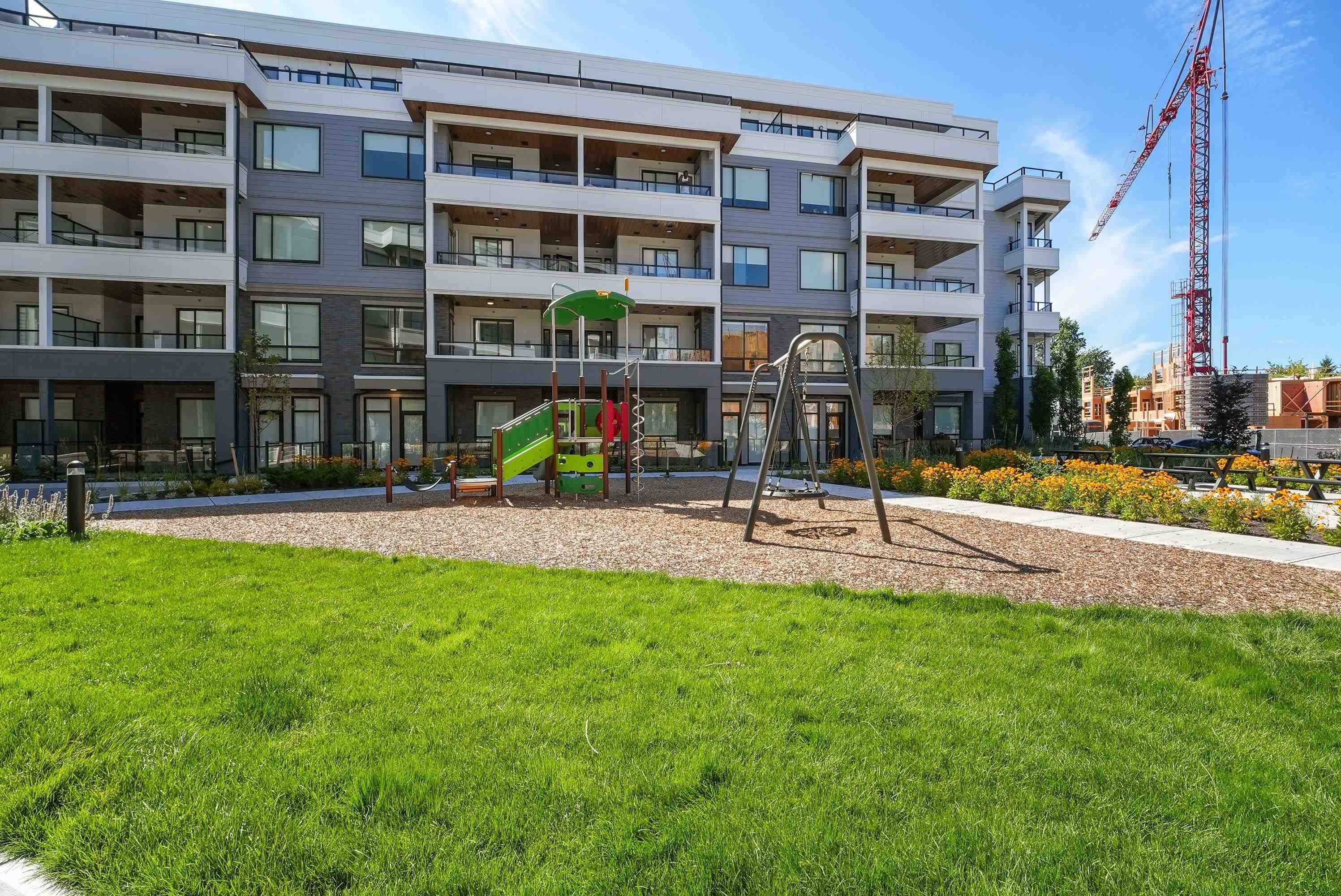 409-6270 Gooseberry Drive, Surrey, BC - Outdoor With Facade