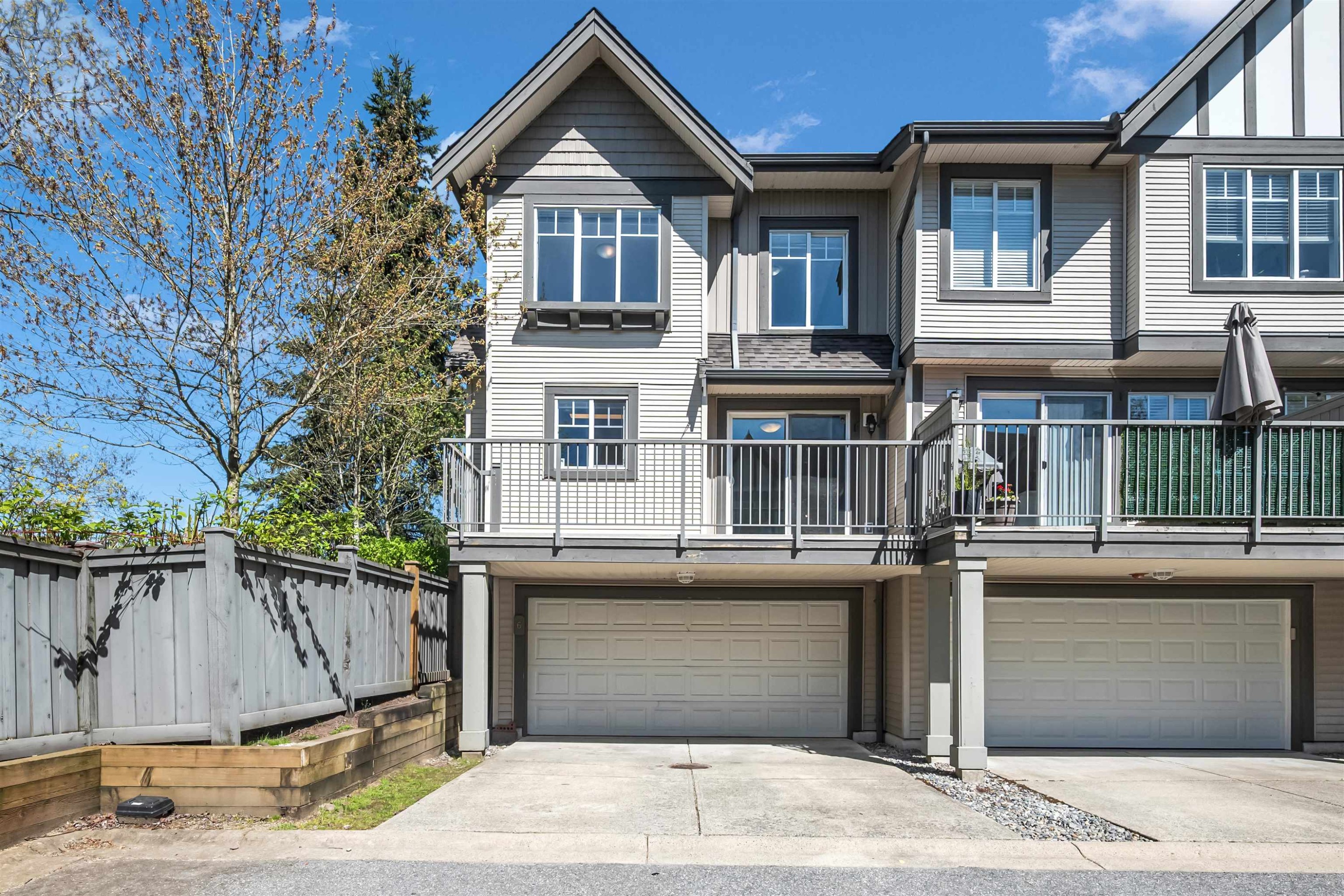 6-20038 70 Avenue, Langley, BC - Outdoor With Facade