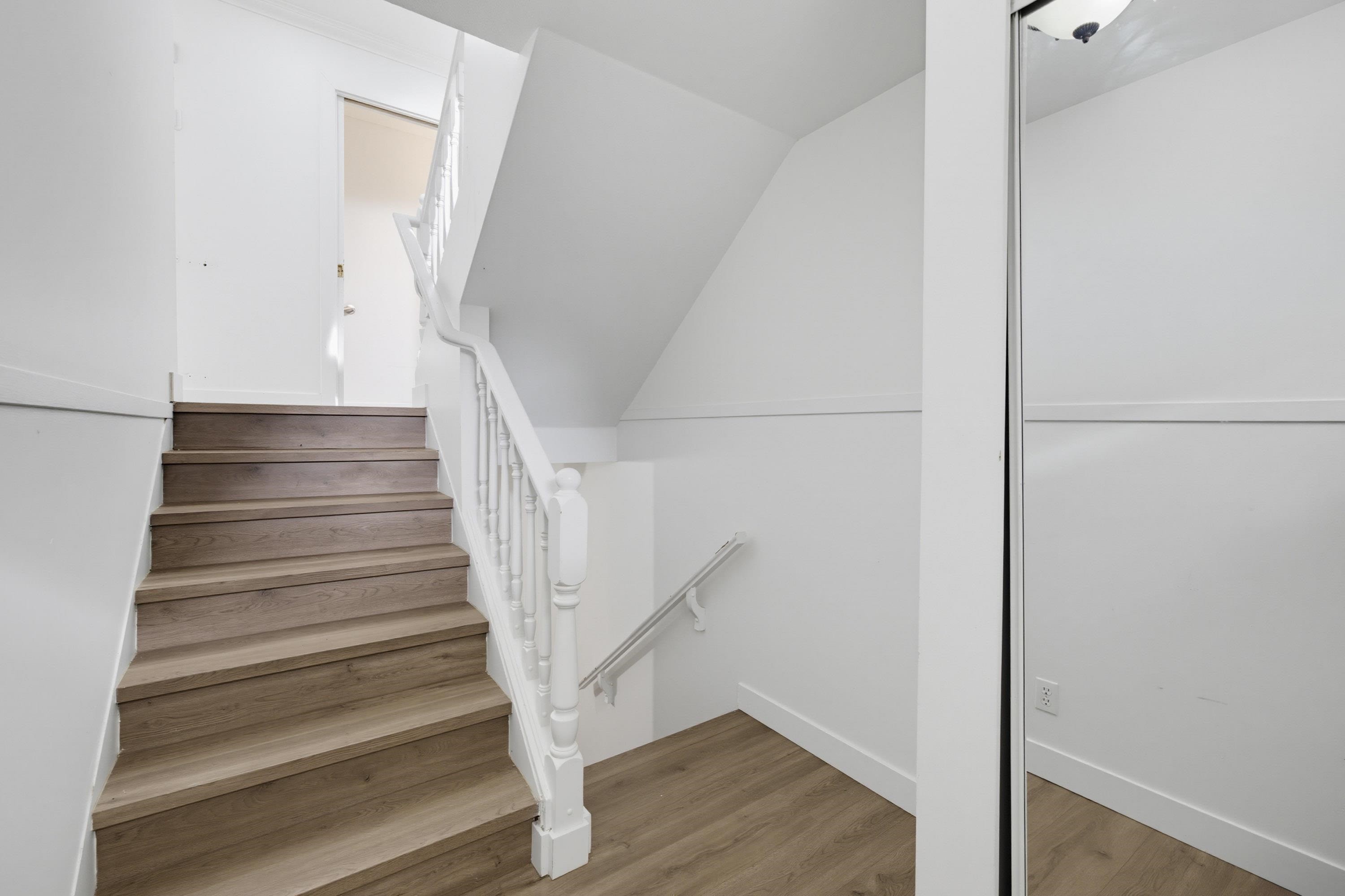 21-7140 132 Street, Surrey, BC - Indoor Photo Showing Other Room