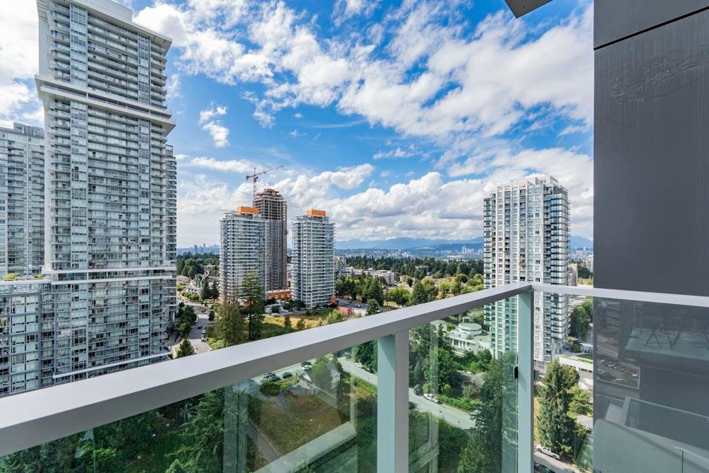 2105-13438 Central Avenue, Surrey, BC - Outdoor With View