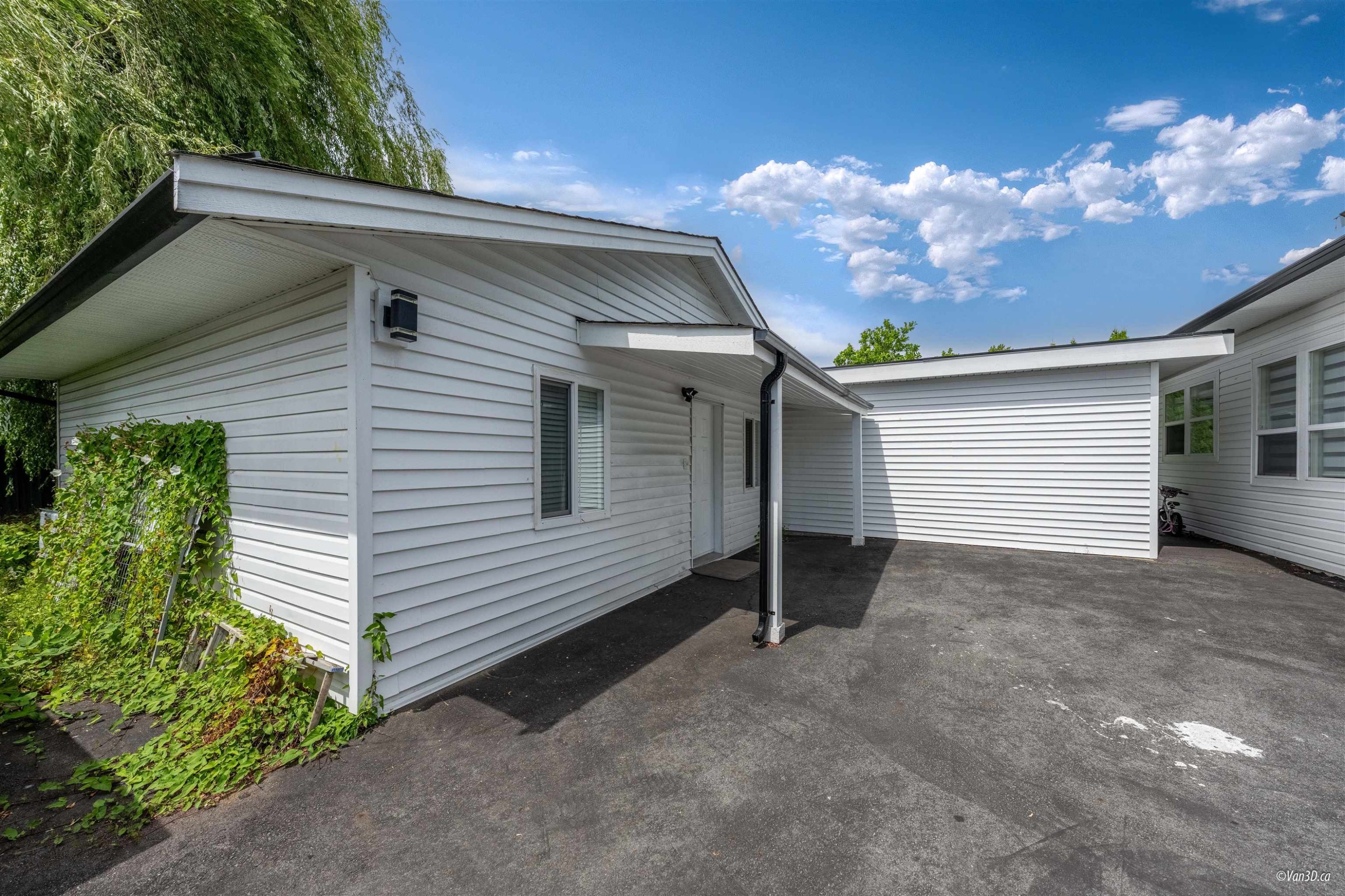 6709 216 Street, Langley, BC - Outdoor With Exterior